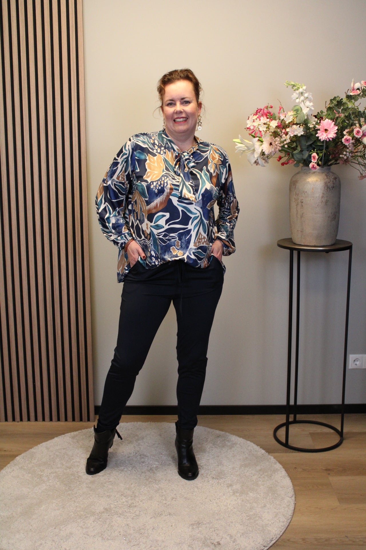 Dora | Bluse schwarz Langarm 52 bis 58