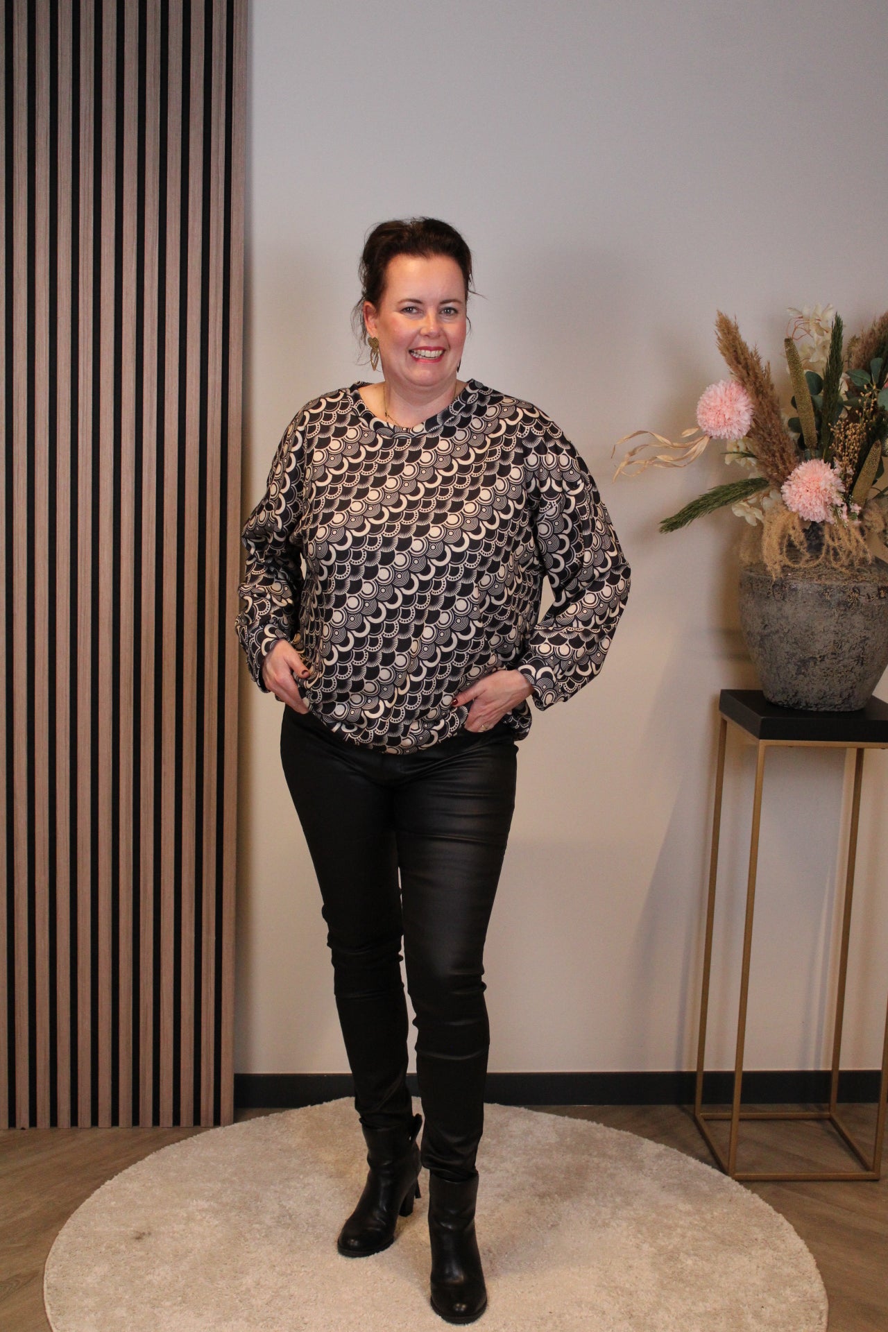Dora | Bluse schwarz Langarm 52 bis 58