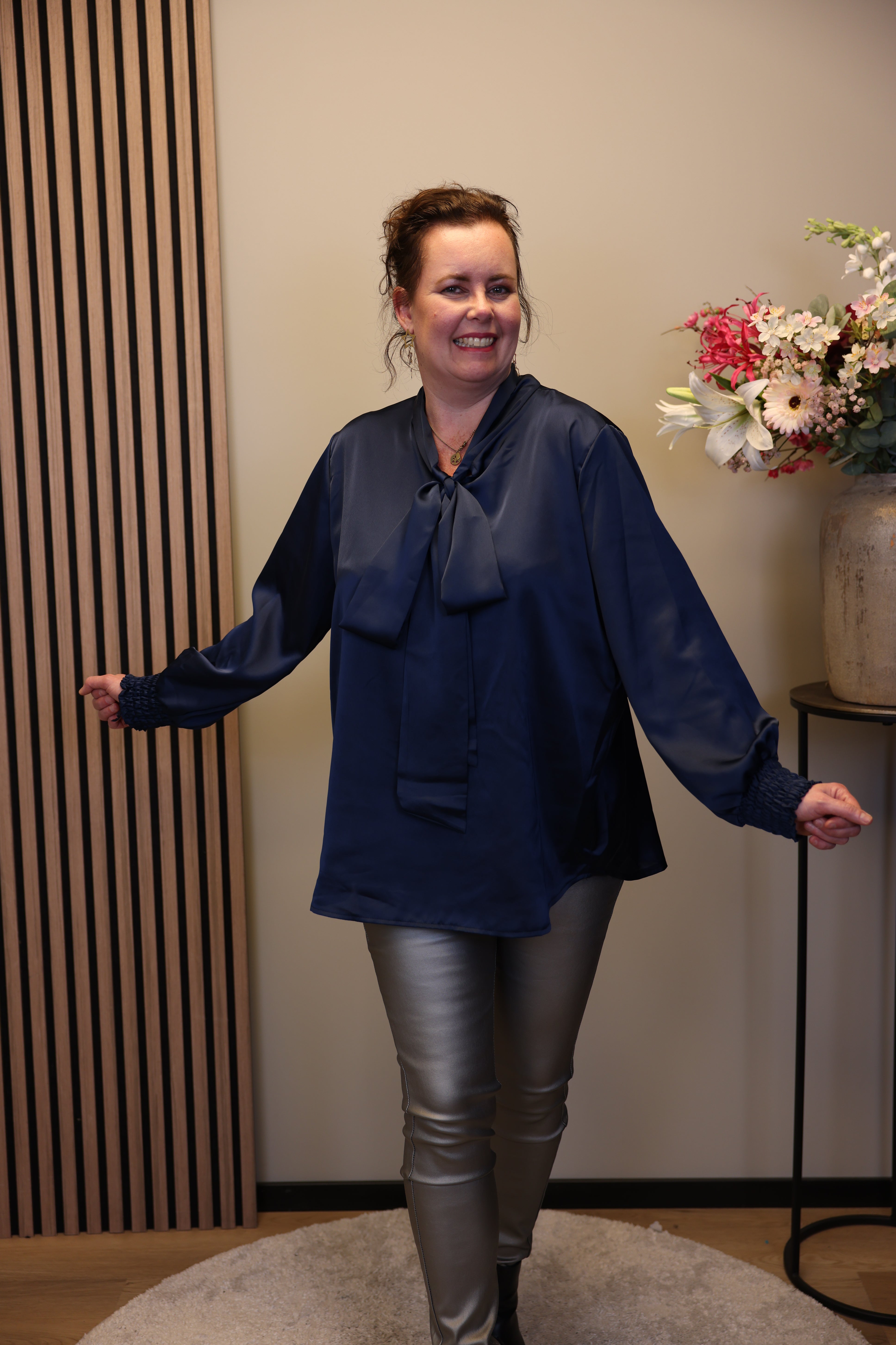 Dora | Bluse schwarz Langarm 52 bis 58