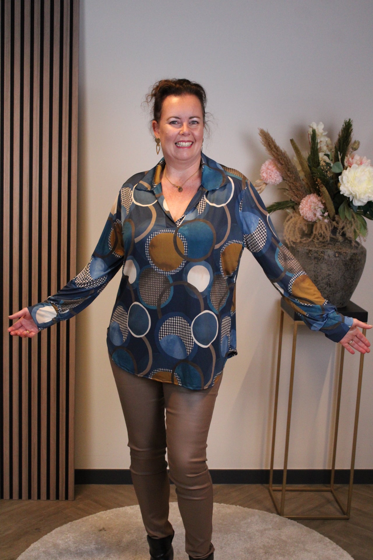 Manouk | Blouse met kraagje blauw 48 t/m 52