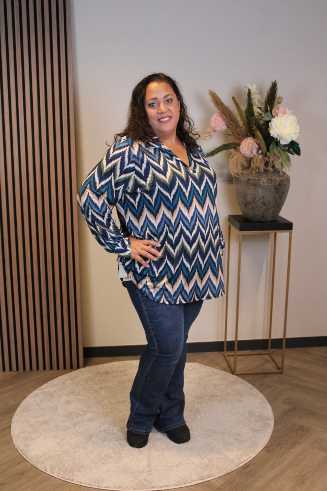 Sietske | Bluse mit Kragen blau 48 bis 52