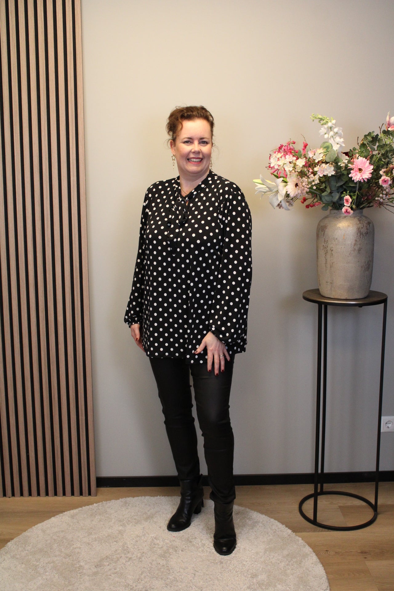 Dora | Bluse schwarz Langarm 52 bis 58