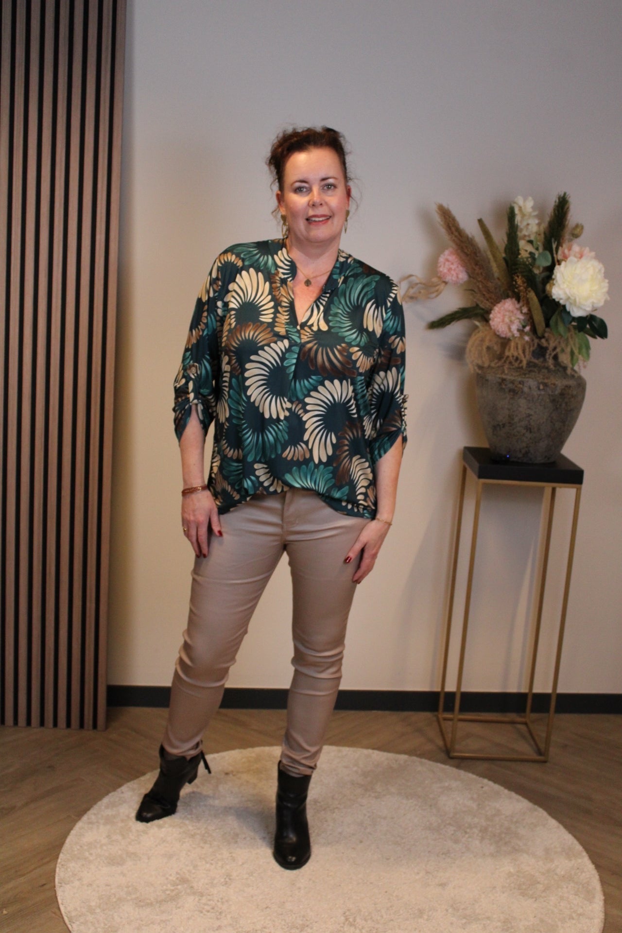 Margriet | Bluse grün lange Ärmel 48 bis 52