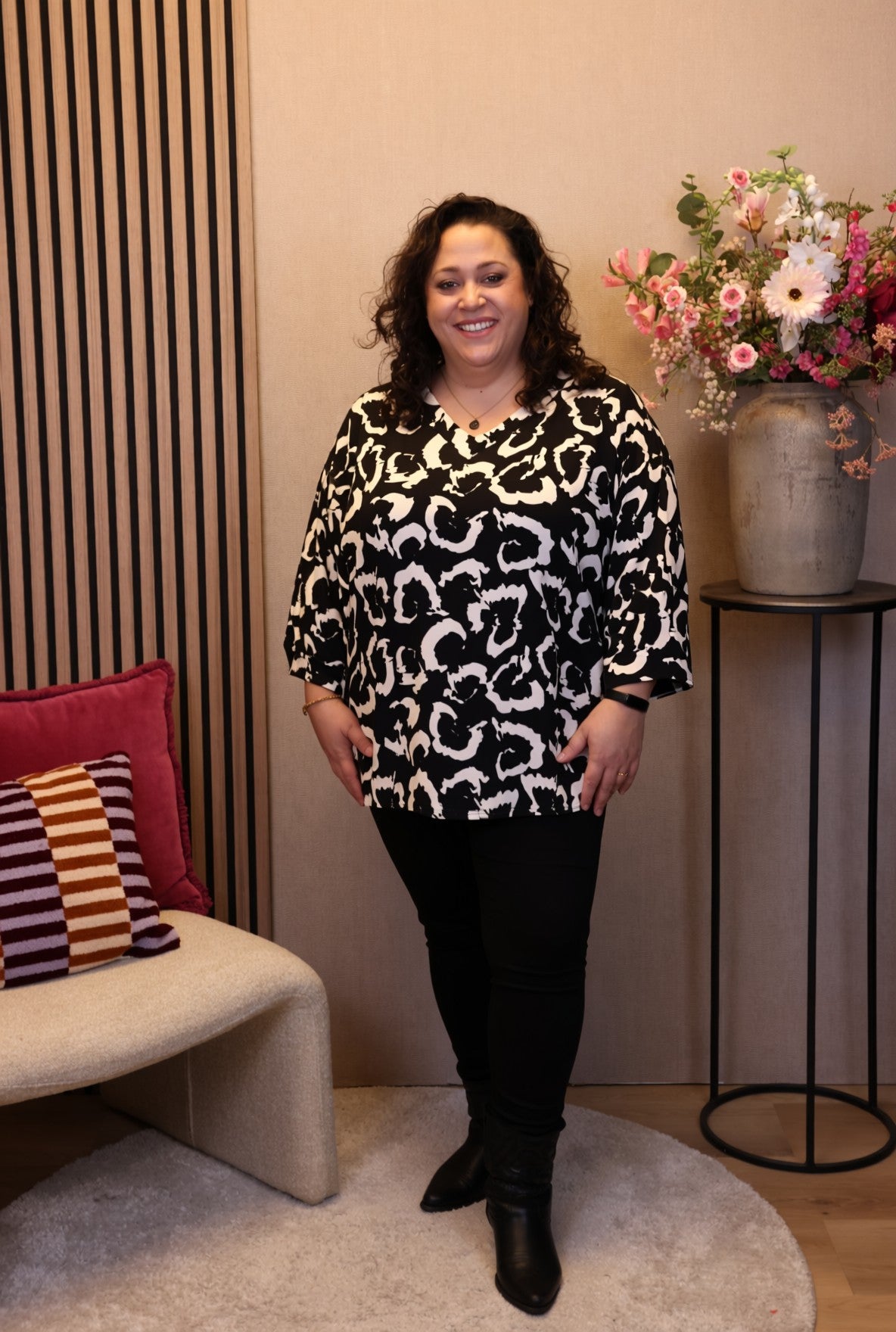 Dora | Bluse schwarz Langarm 52 bis 58