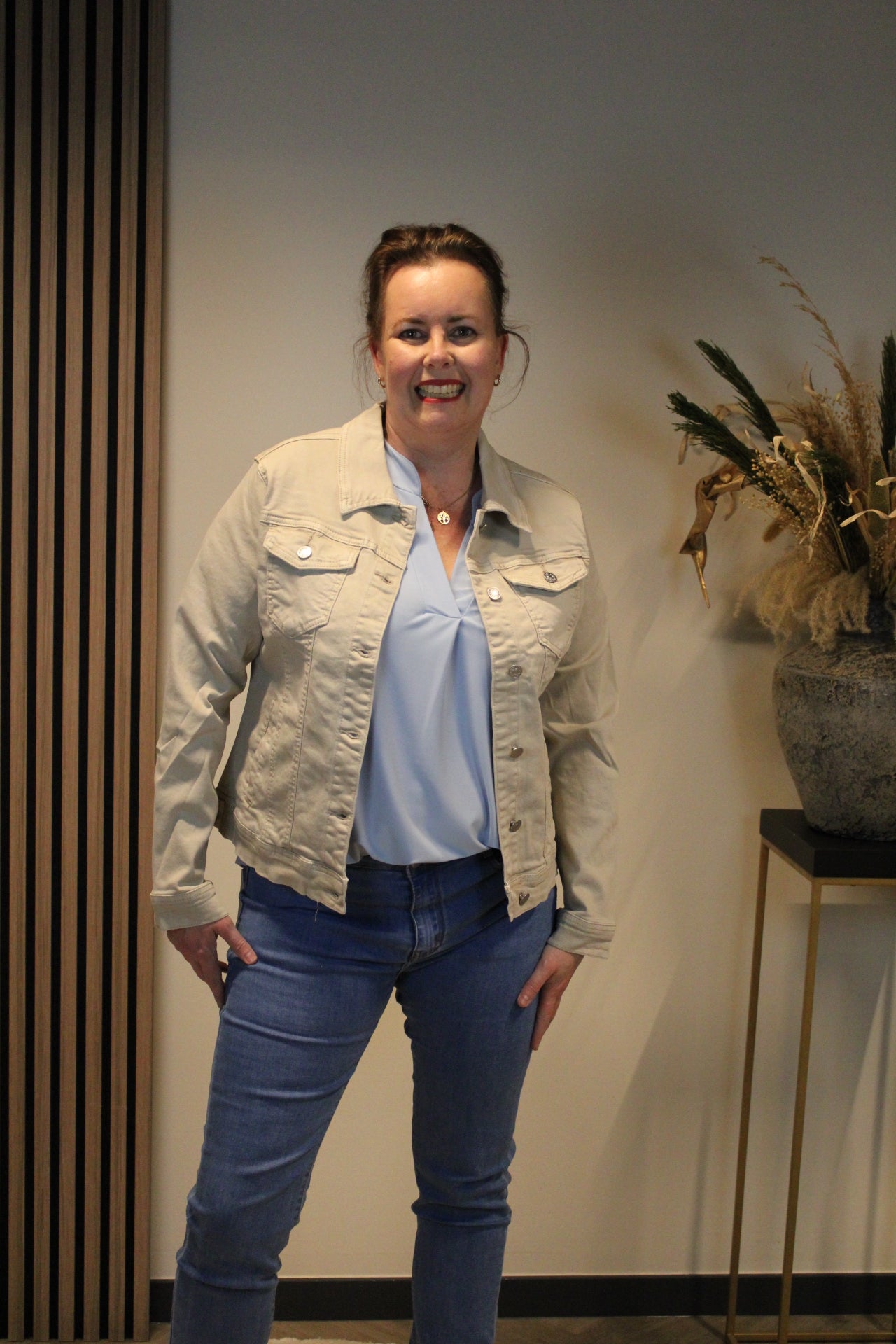 Maxime | Beige Jeansjacke