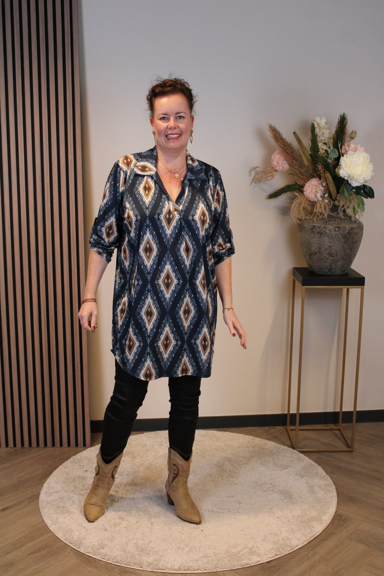 Lana | Blaue Bluse mit Kragen 38 bis 48