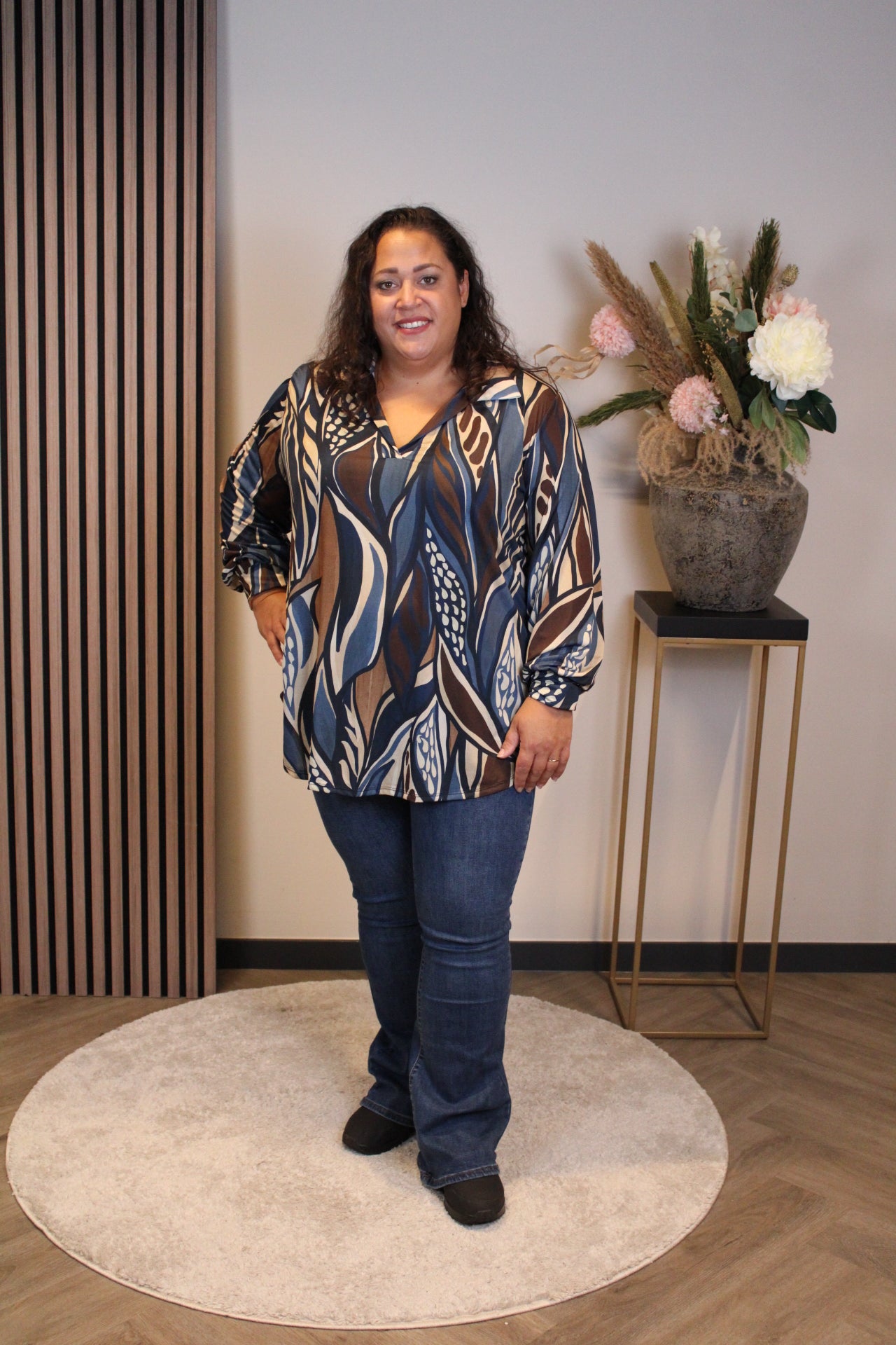 Mona | Bluse mit Kragen blau 48 bis 52