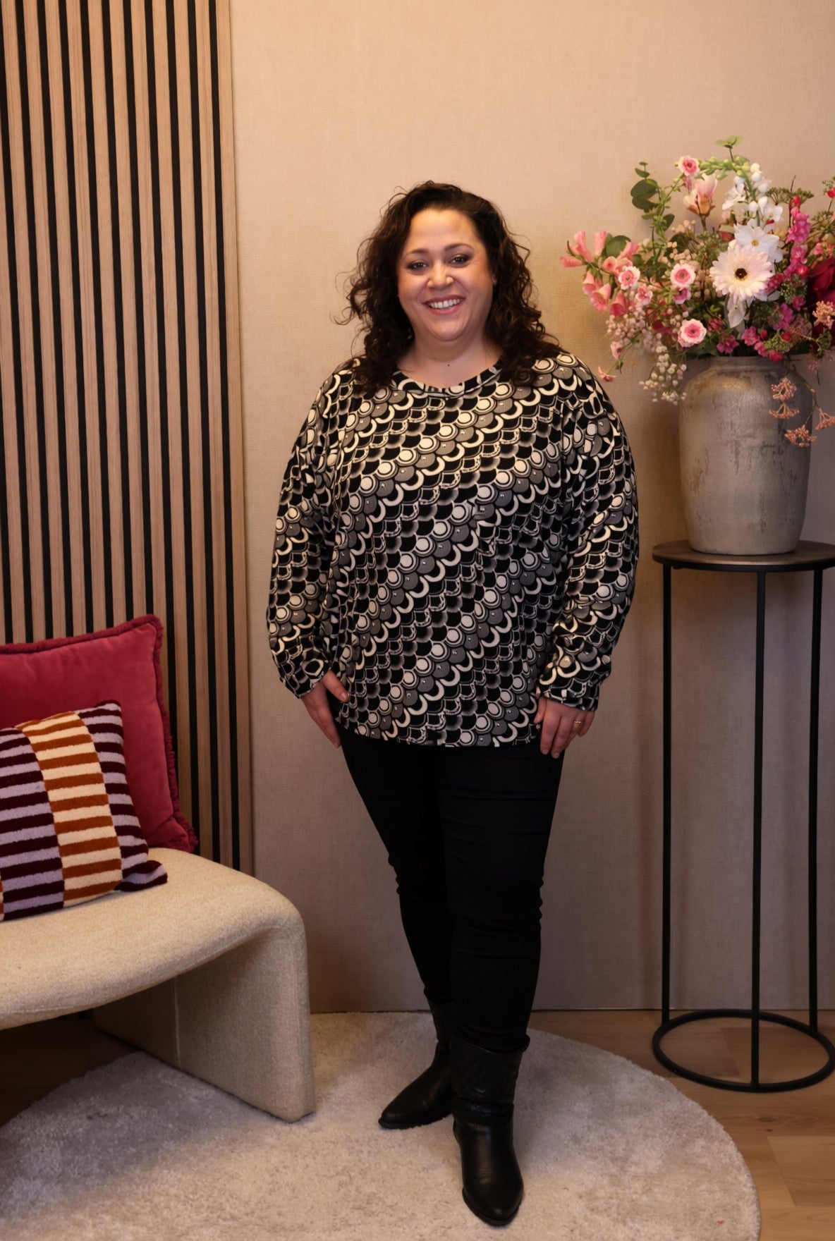 Dora | Bluse schwarz Langarm 52 bis 58