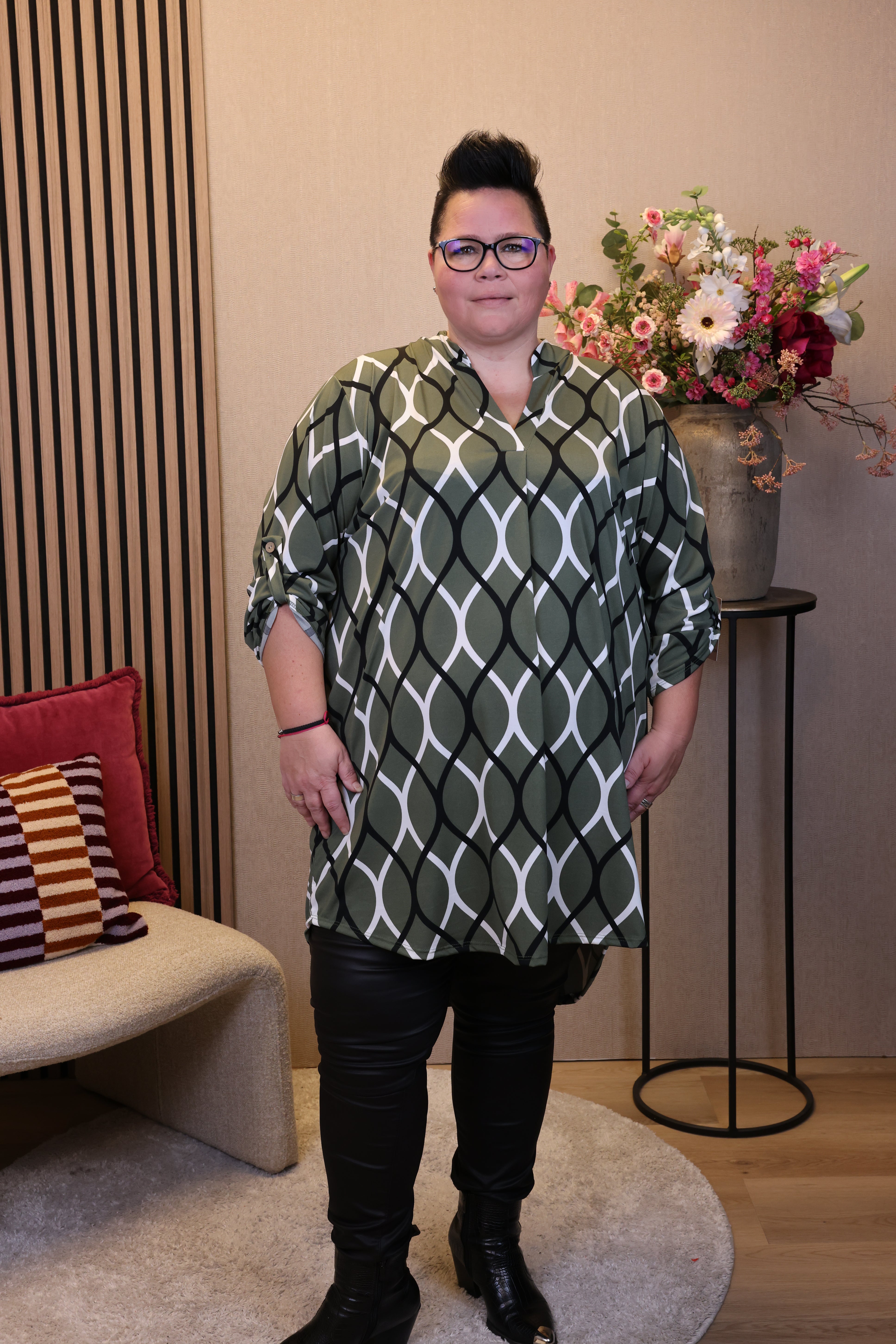 Dora | Bluse schwarz Langarm 52 bis 58