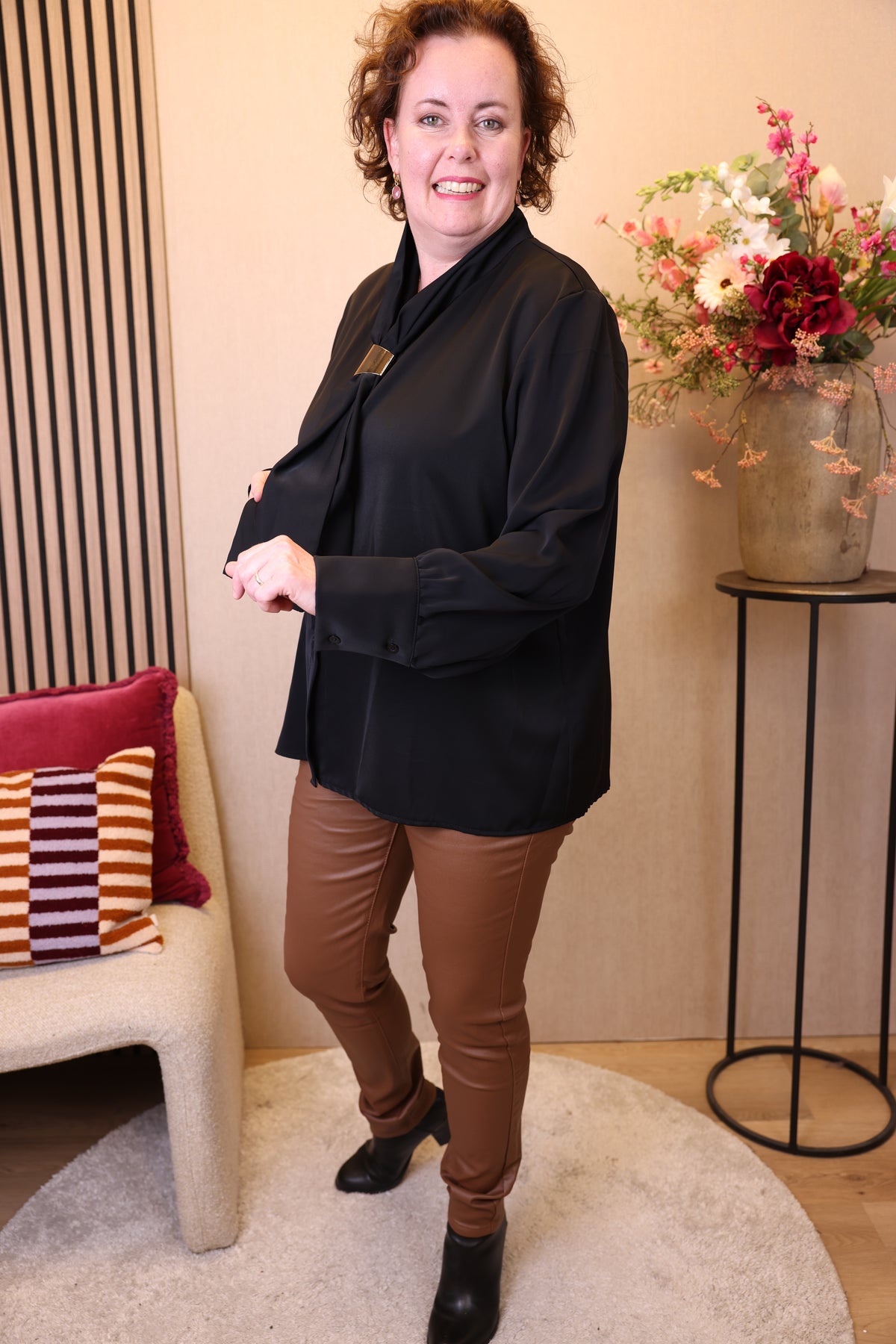 Dora | Bluse schwarz Langarm 52 bis 58