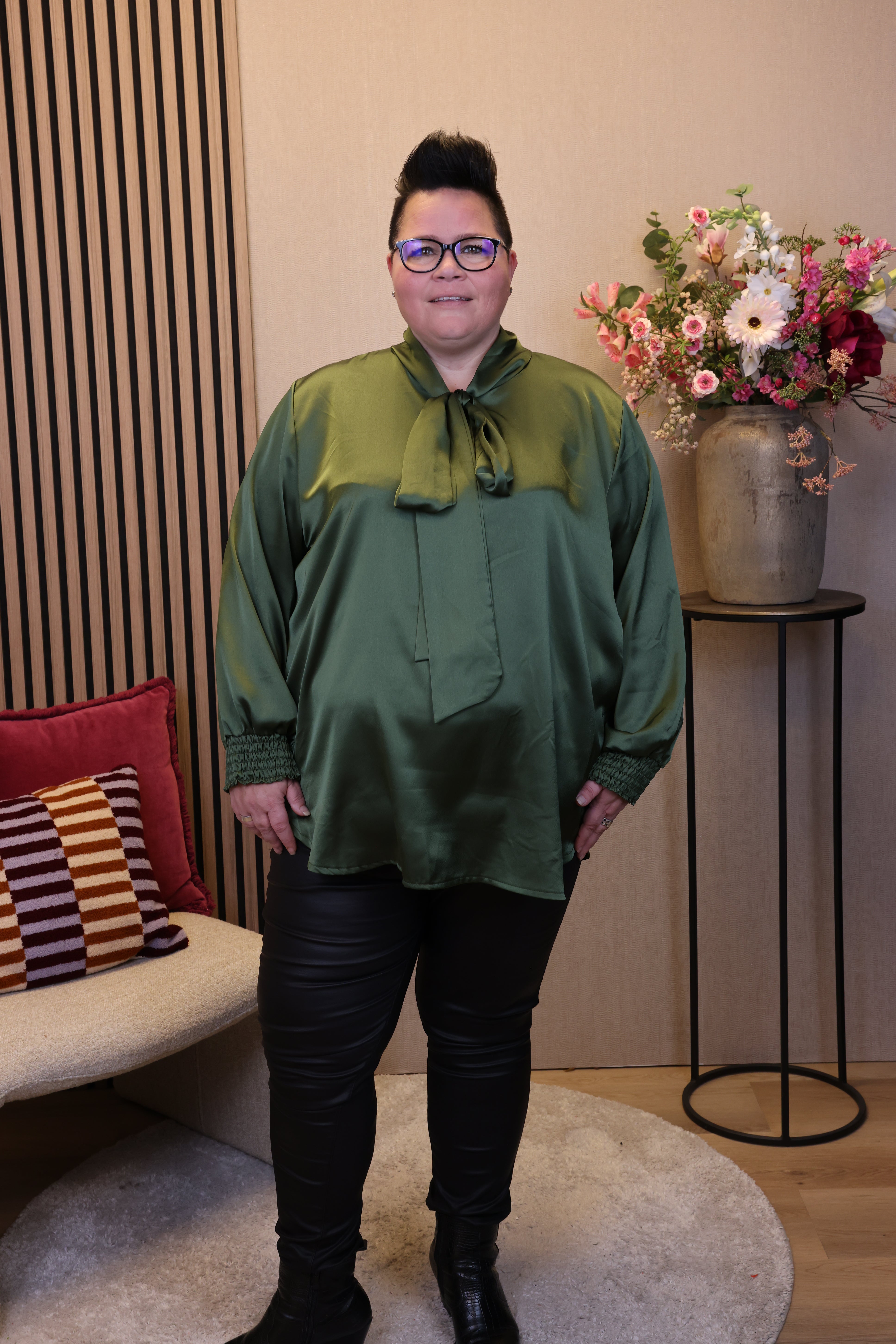 Dora | Bluse schwarz Langarm 52 bis 58