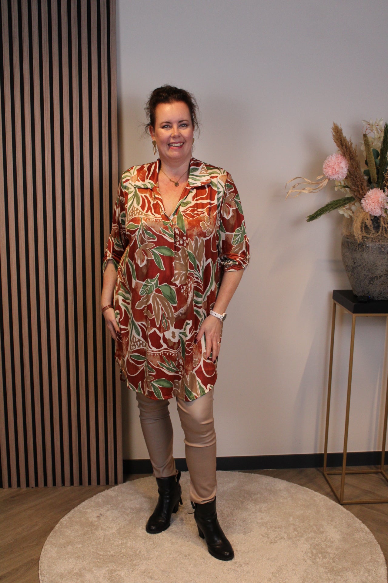 Dieuwke | Tuniek roest met kraagje 48 t/m 52