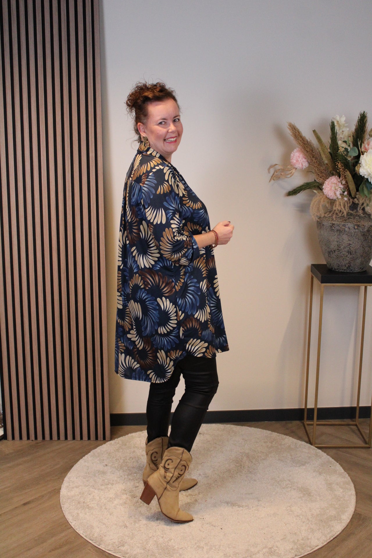 Lana | Blaue Bluse mit Kragen 38 bis 48