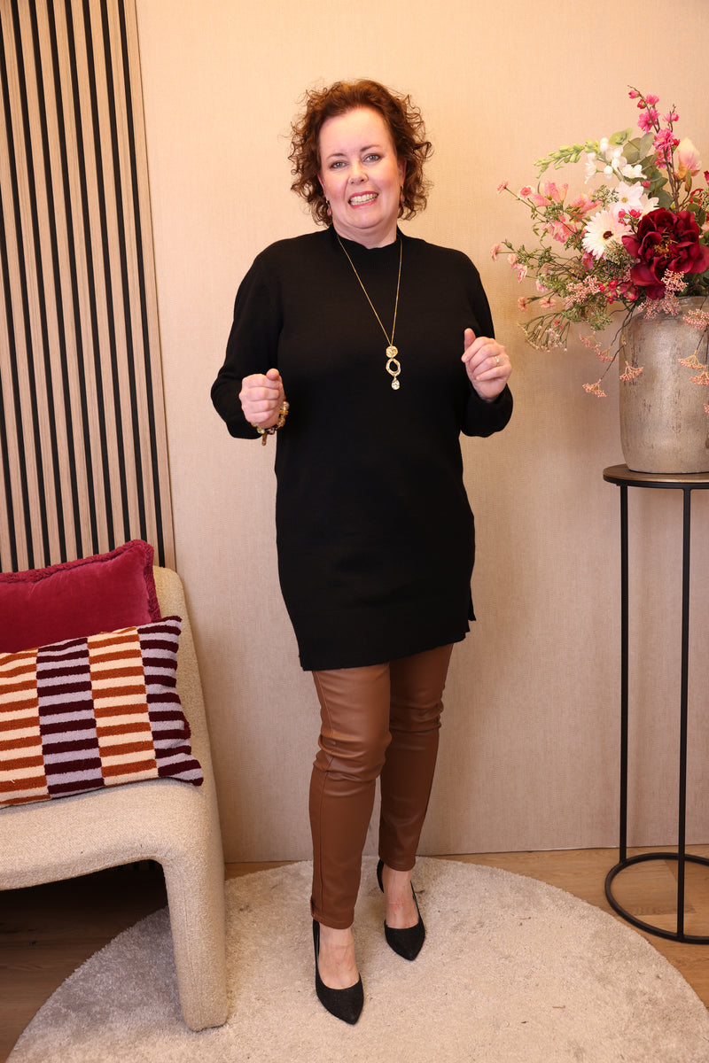 Dora | Bluse schwarz Langarm 52 bis 58