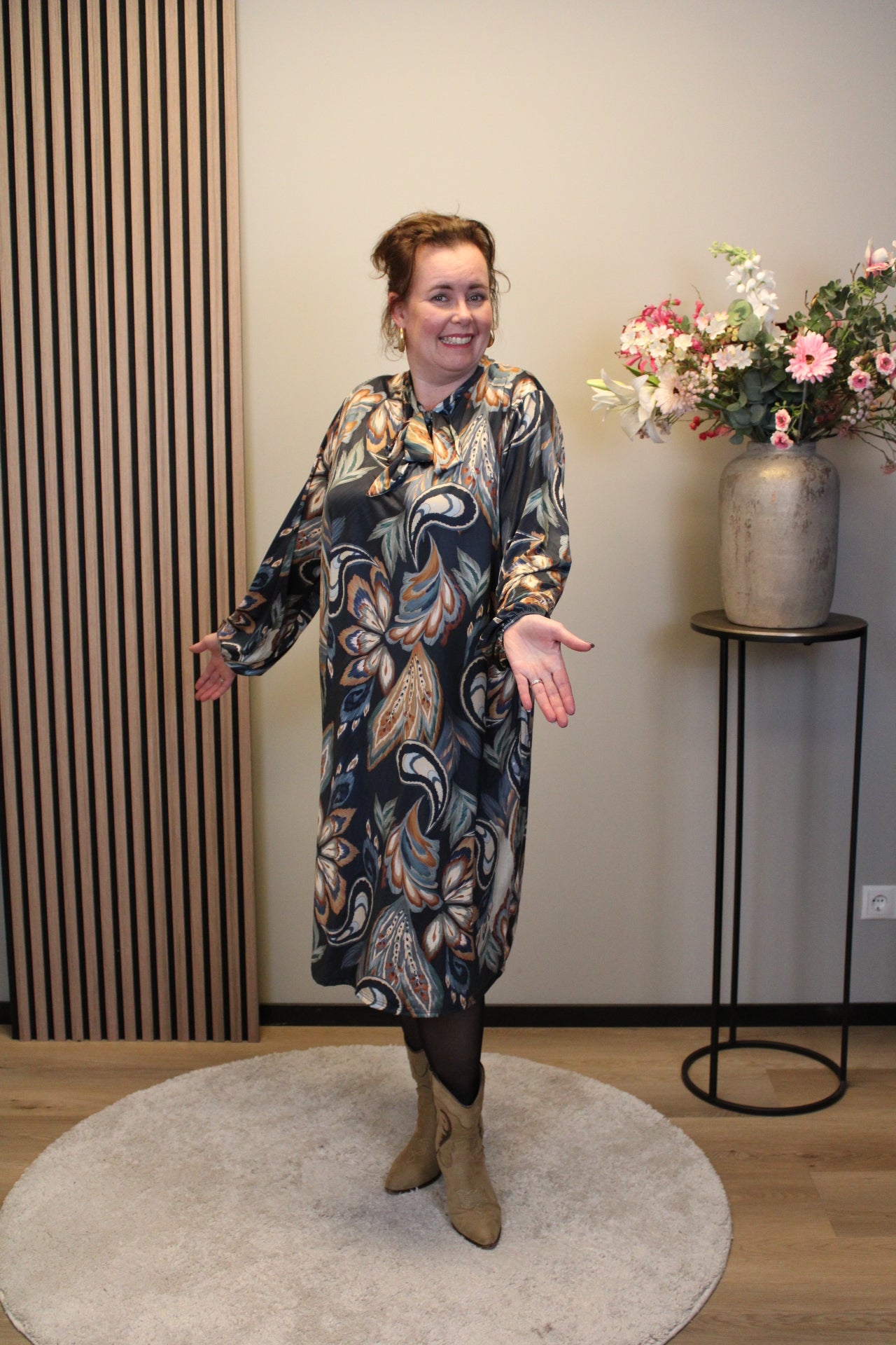 Christa | Grünes Kleid mit langen Ärmeln, Größe 38 bis 44