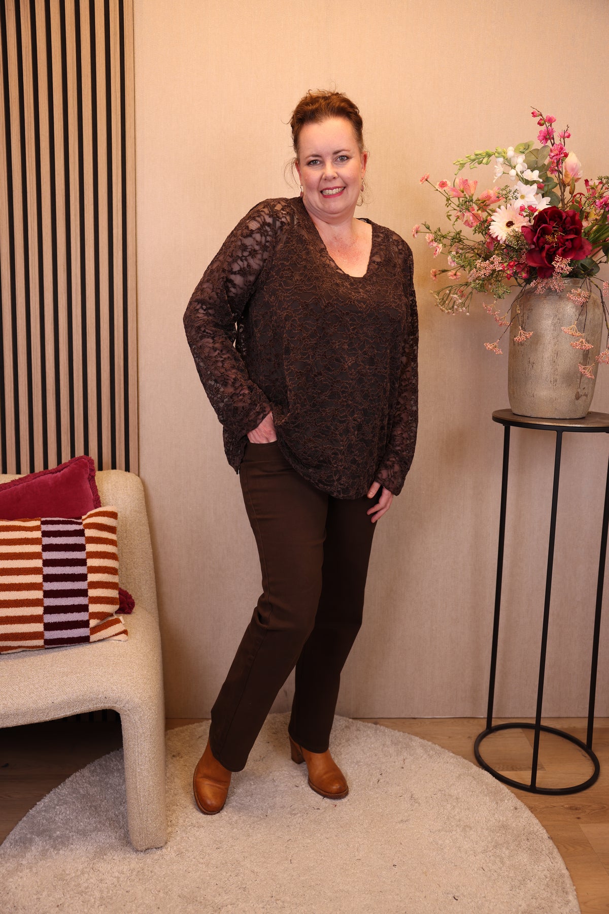 Nadine | Kanten top donker bruin 40 - 52