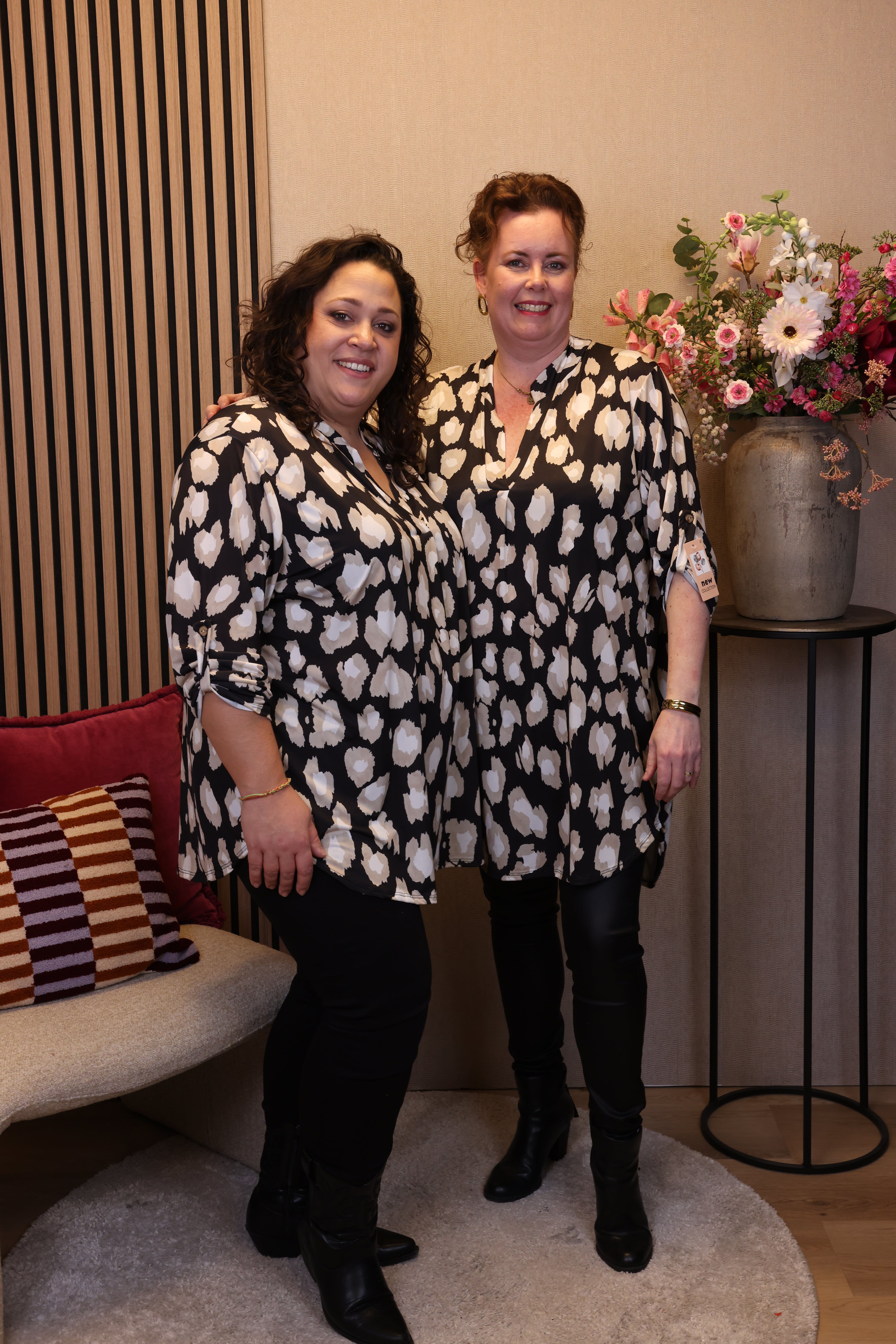 Dora | Bluse schwarz Langarm 52 bis 58