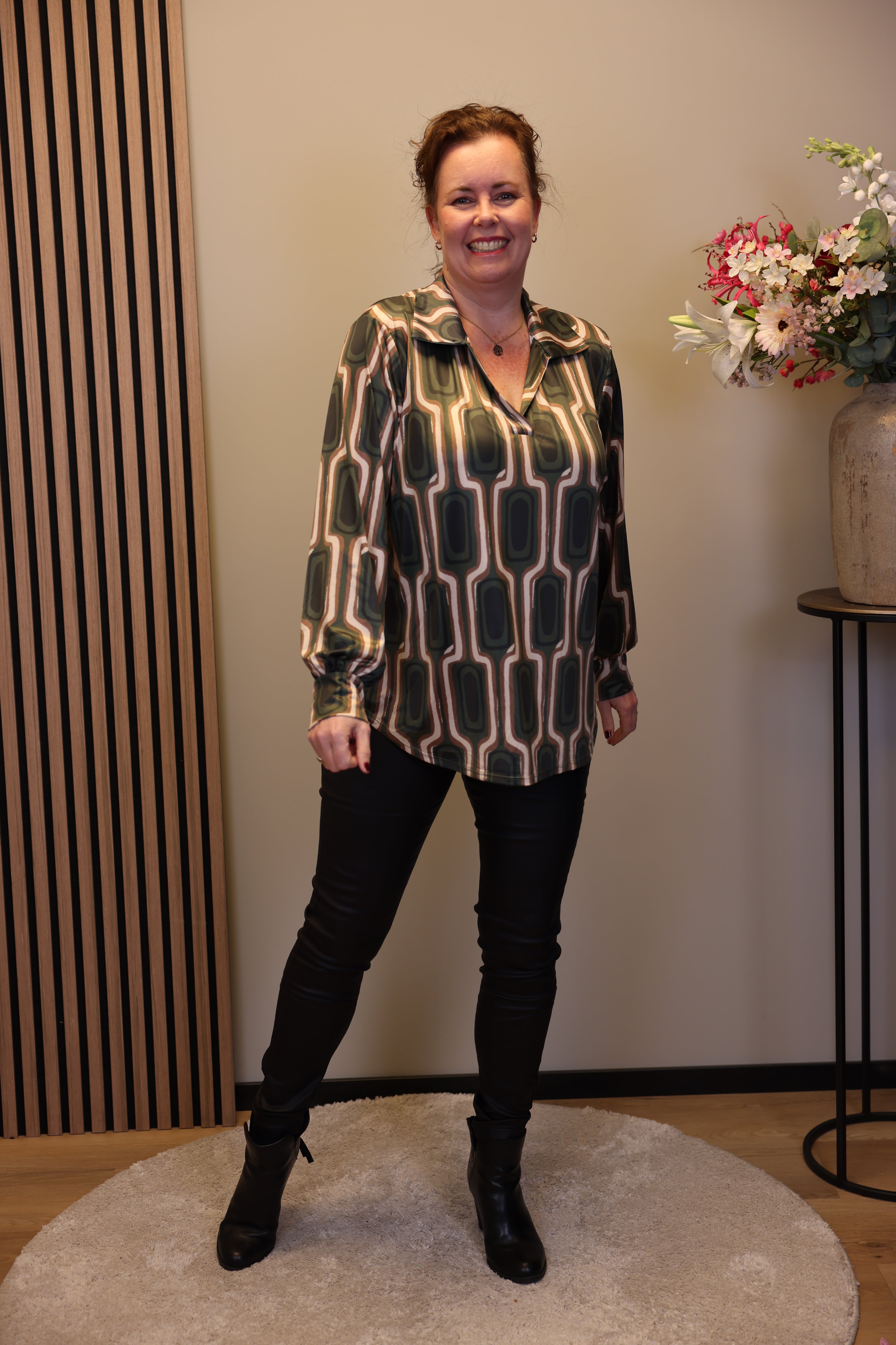 Dora | Bluse schwarz Langarm 52 bis 58