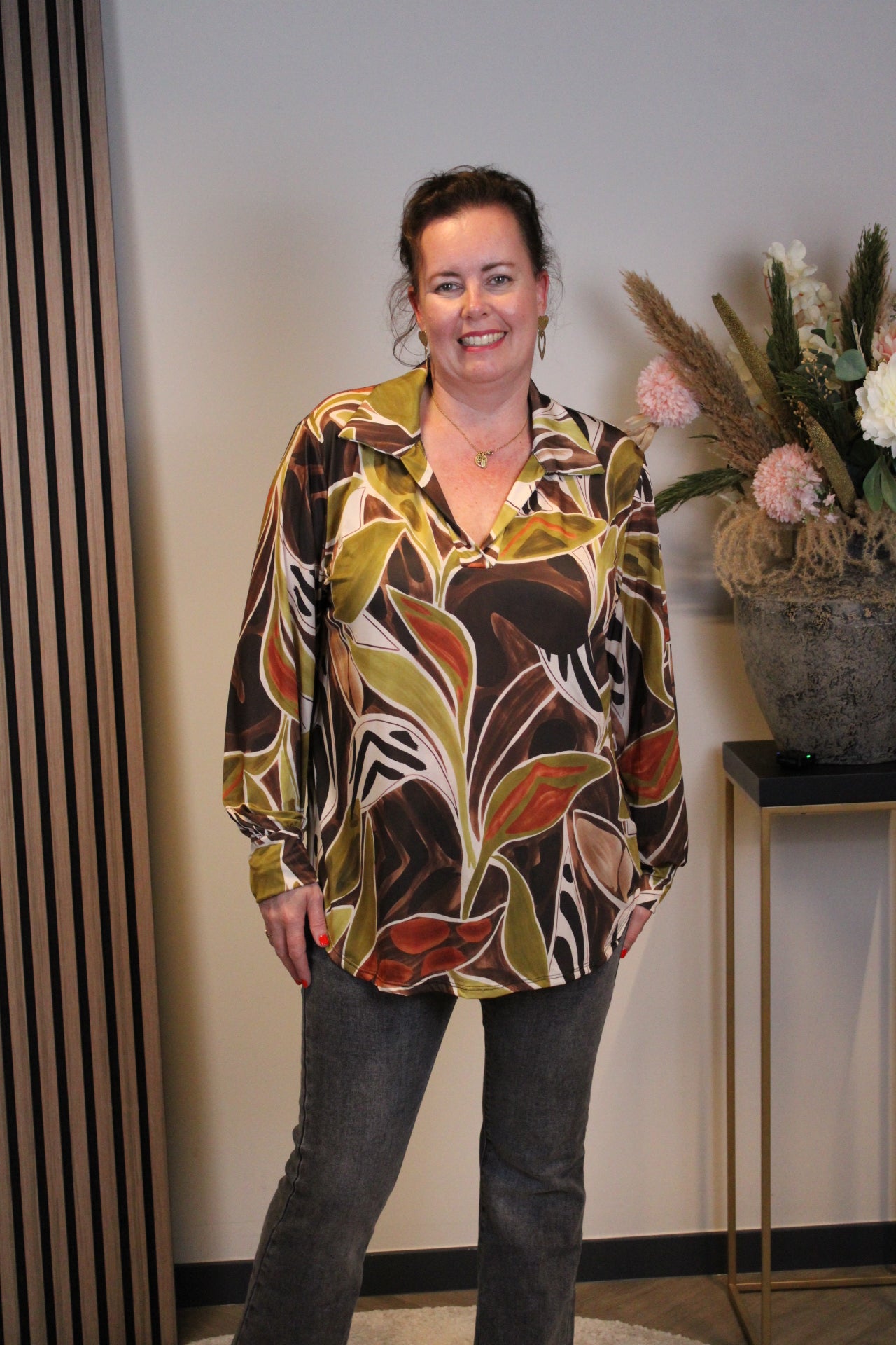 Kristel | Braune Bluse mit Kragen 48 bis 52