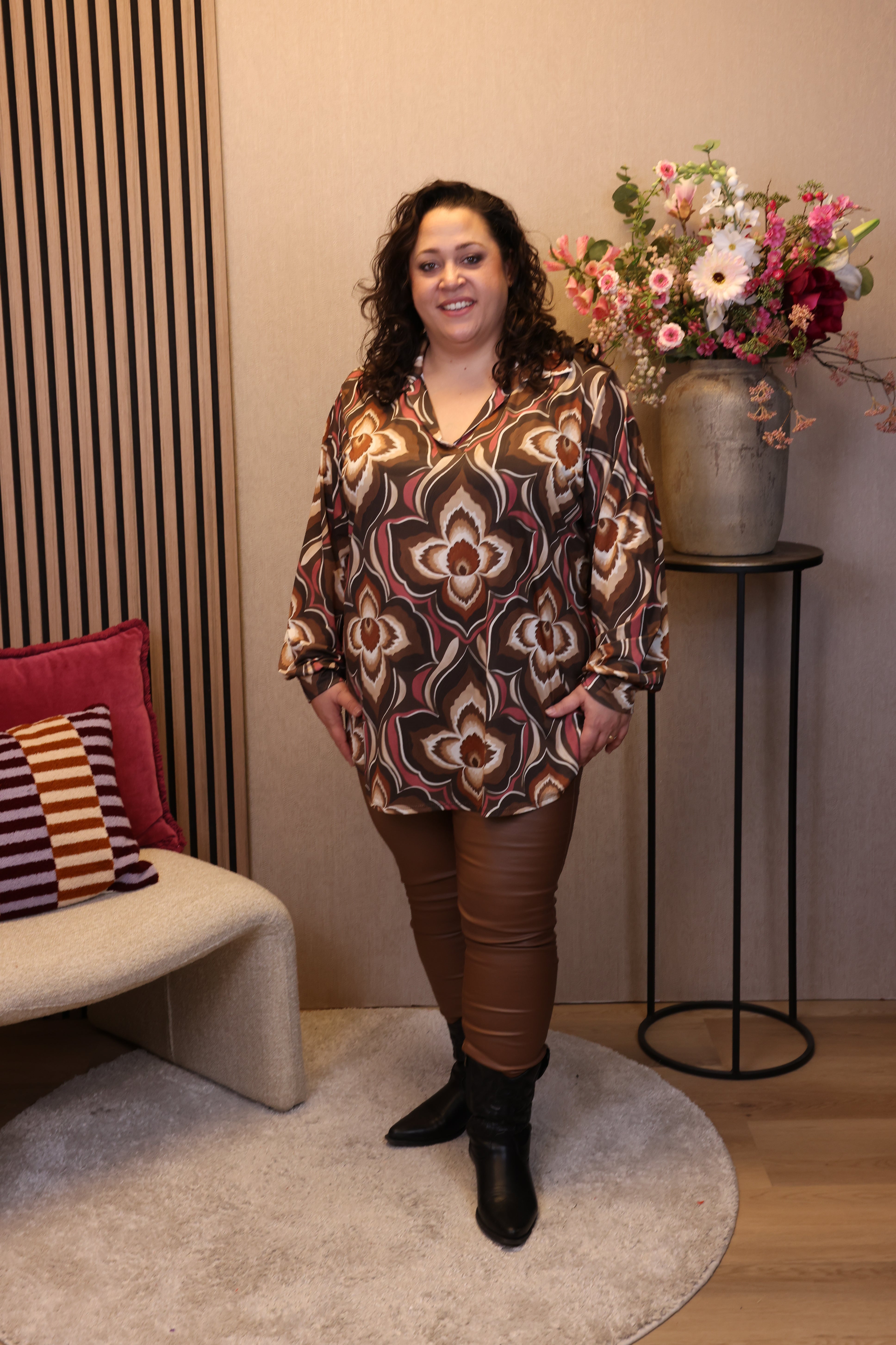 Verona | Bluse mit Kragen blau 48 bis 52