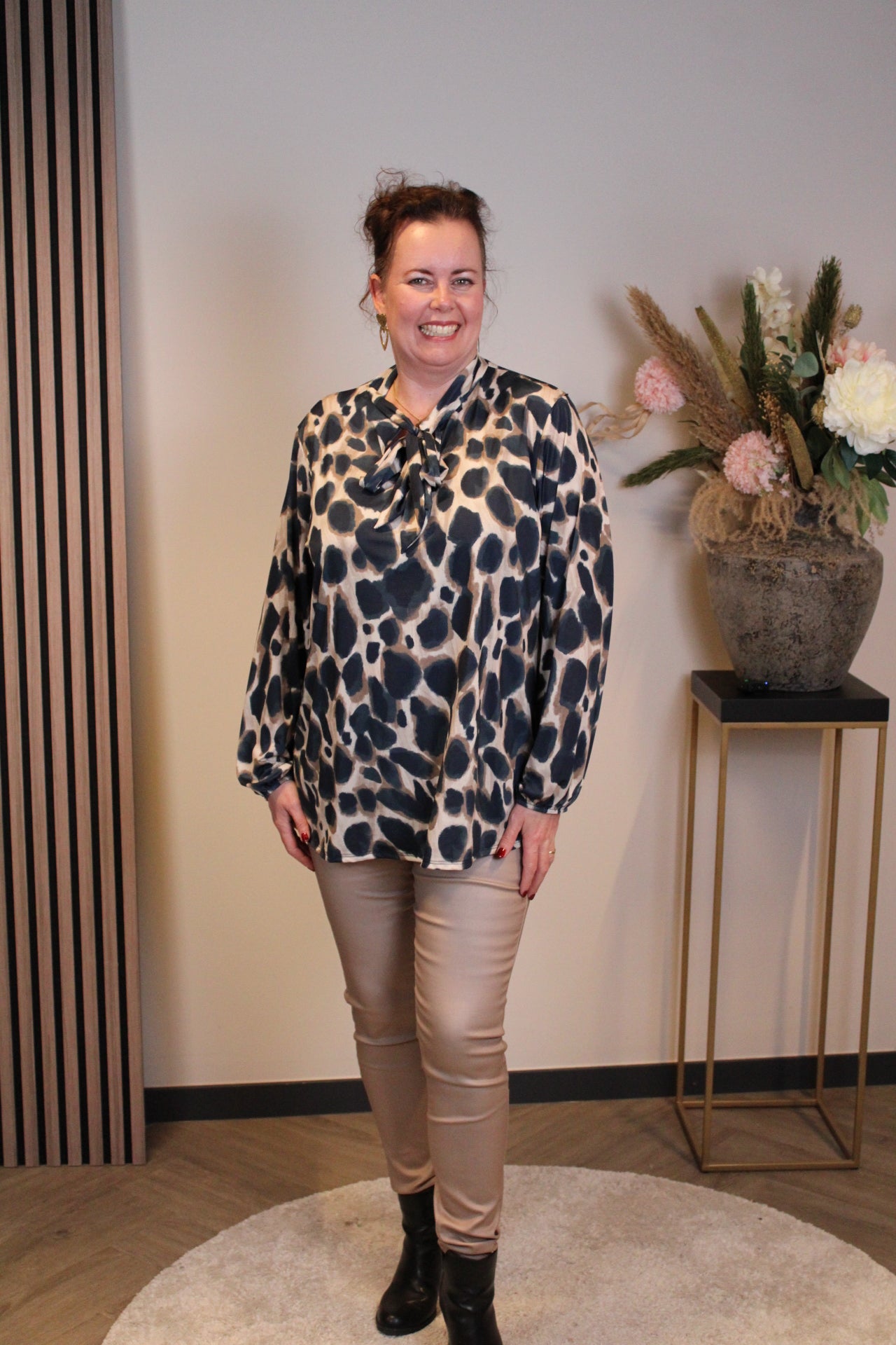 Dora | Bluse schwarz Langarm 52 bis 58