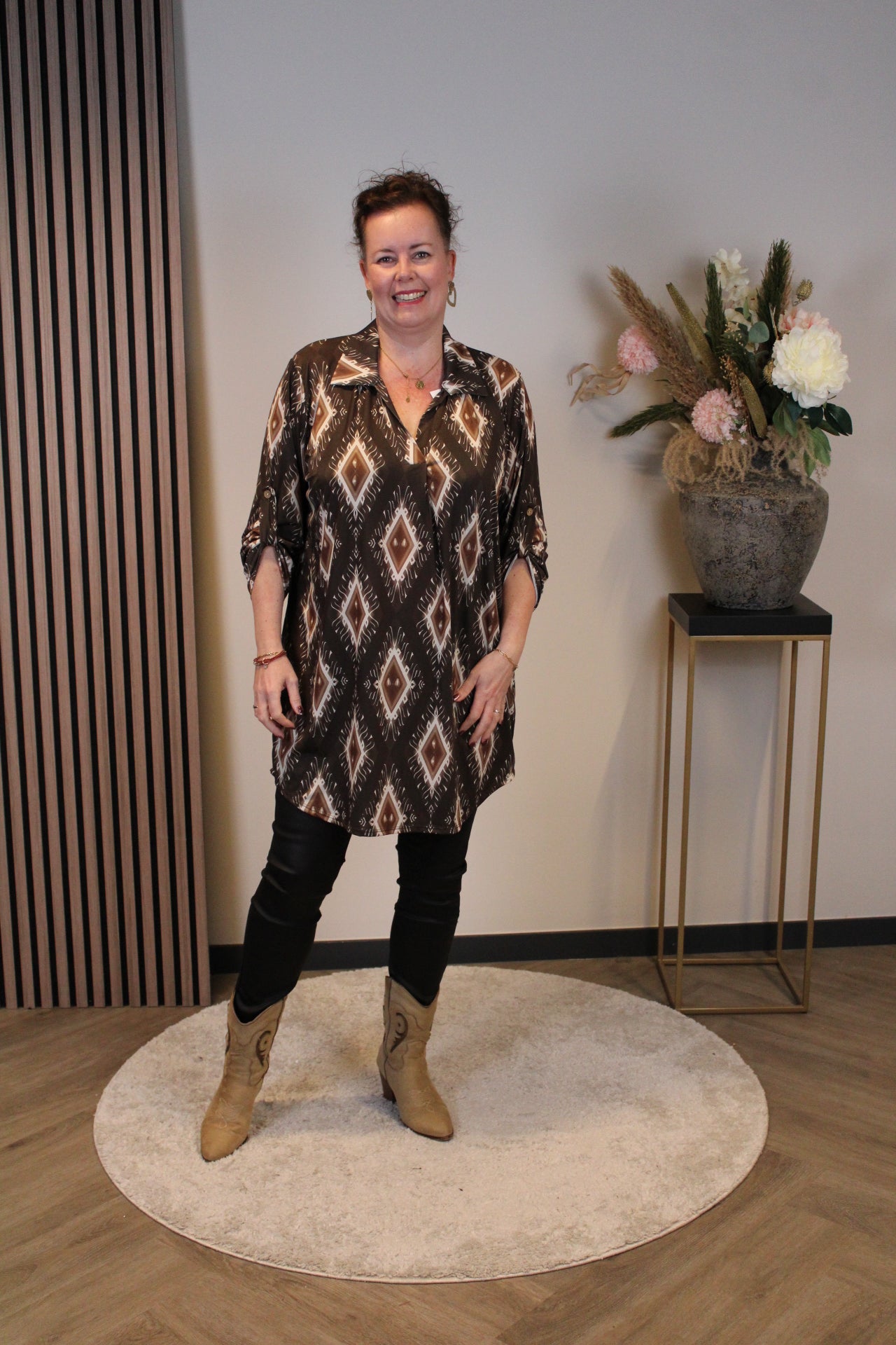 Lana | Blaue Bluse mit Kragen 38 bis 48