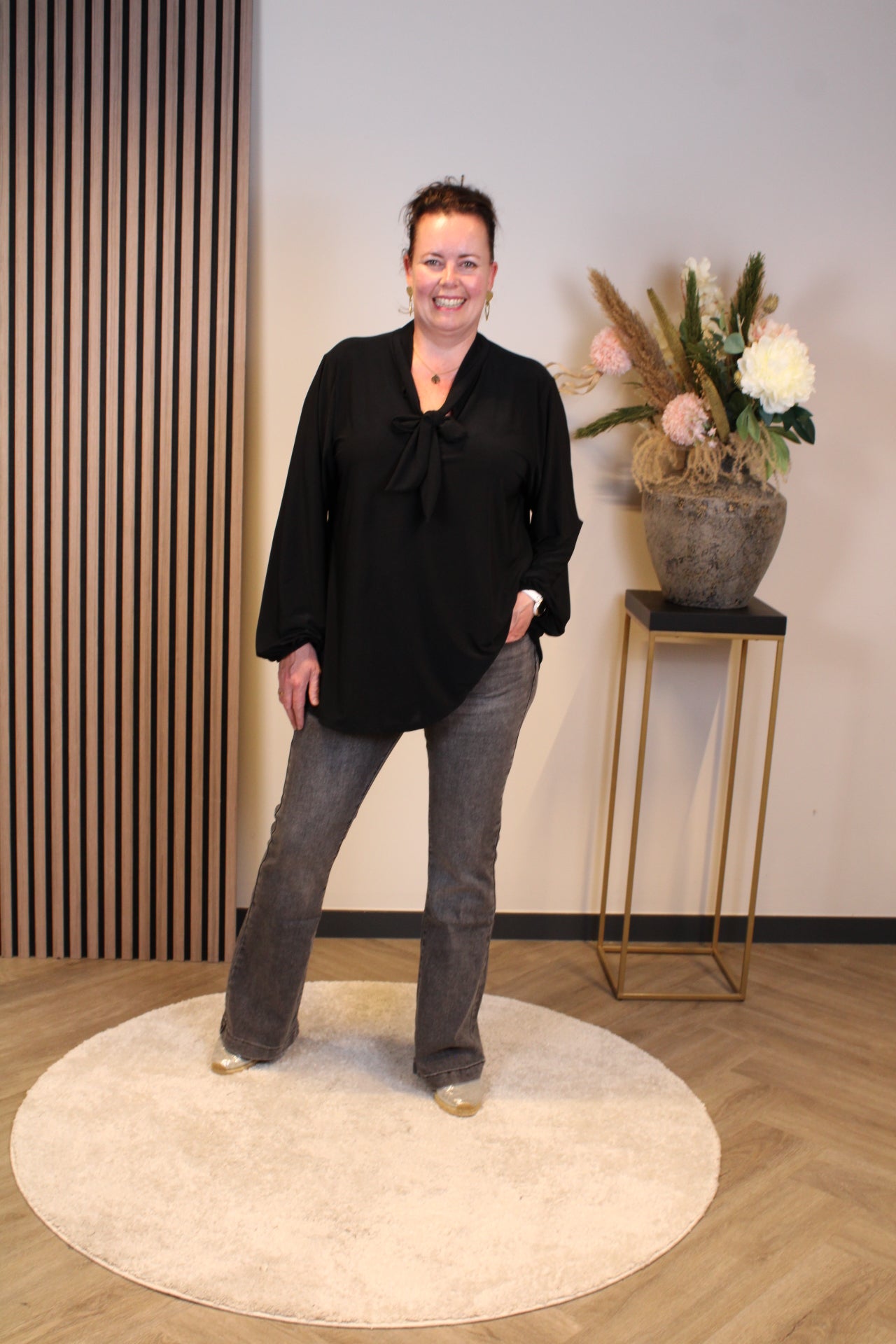 Renske | Blouse zwart lange mouw 52 t/m 58