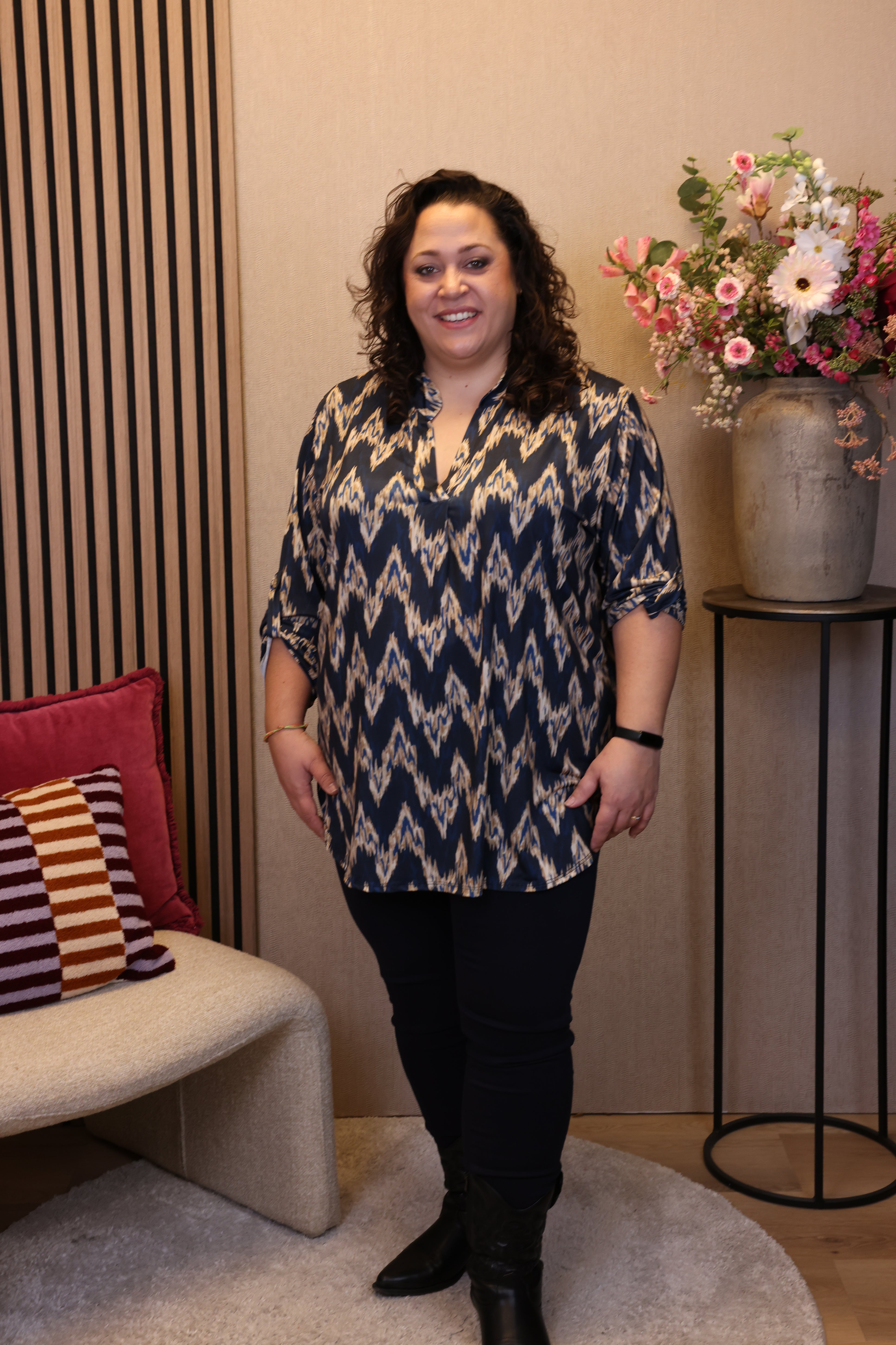 Dora | Bluse schwarz Langarm 52 bis 58