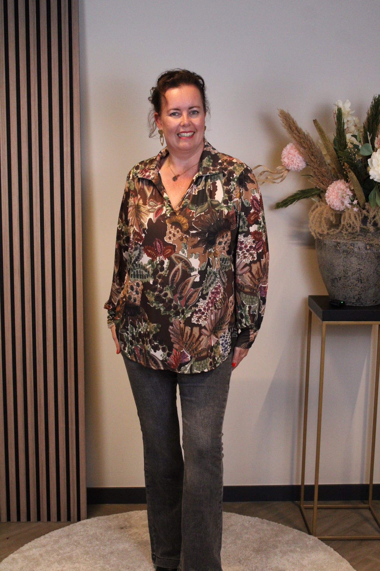 Helena | Braune Bluse mit Kragen 48 bis 52