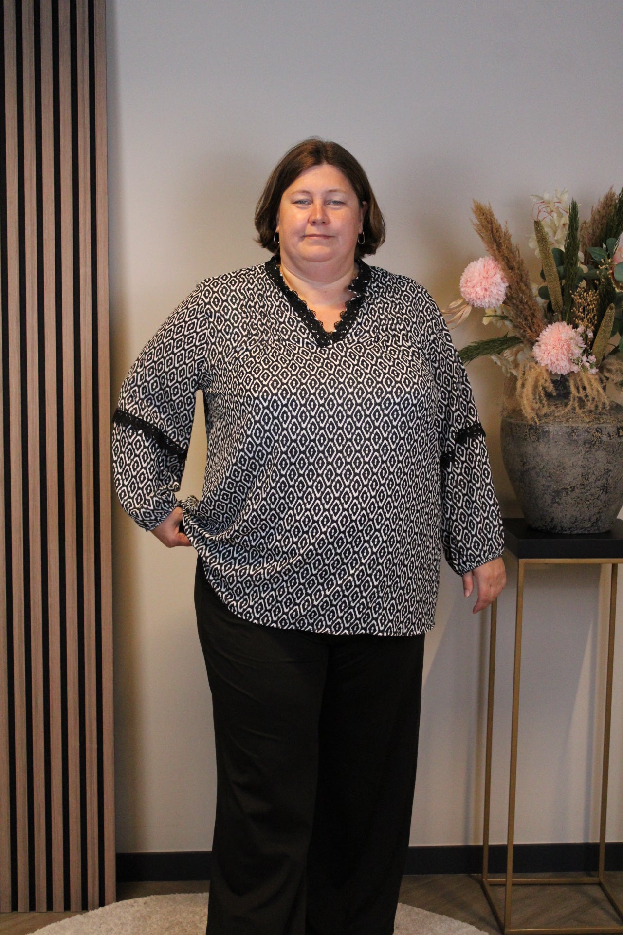 Dora | Bluse schwarz Langarm 52 bis 58