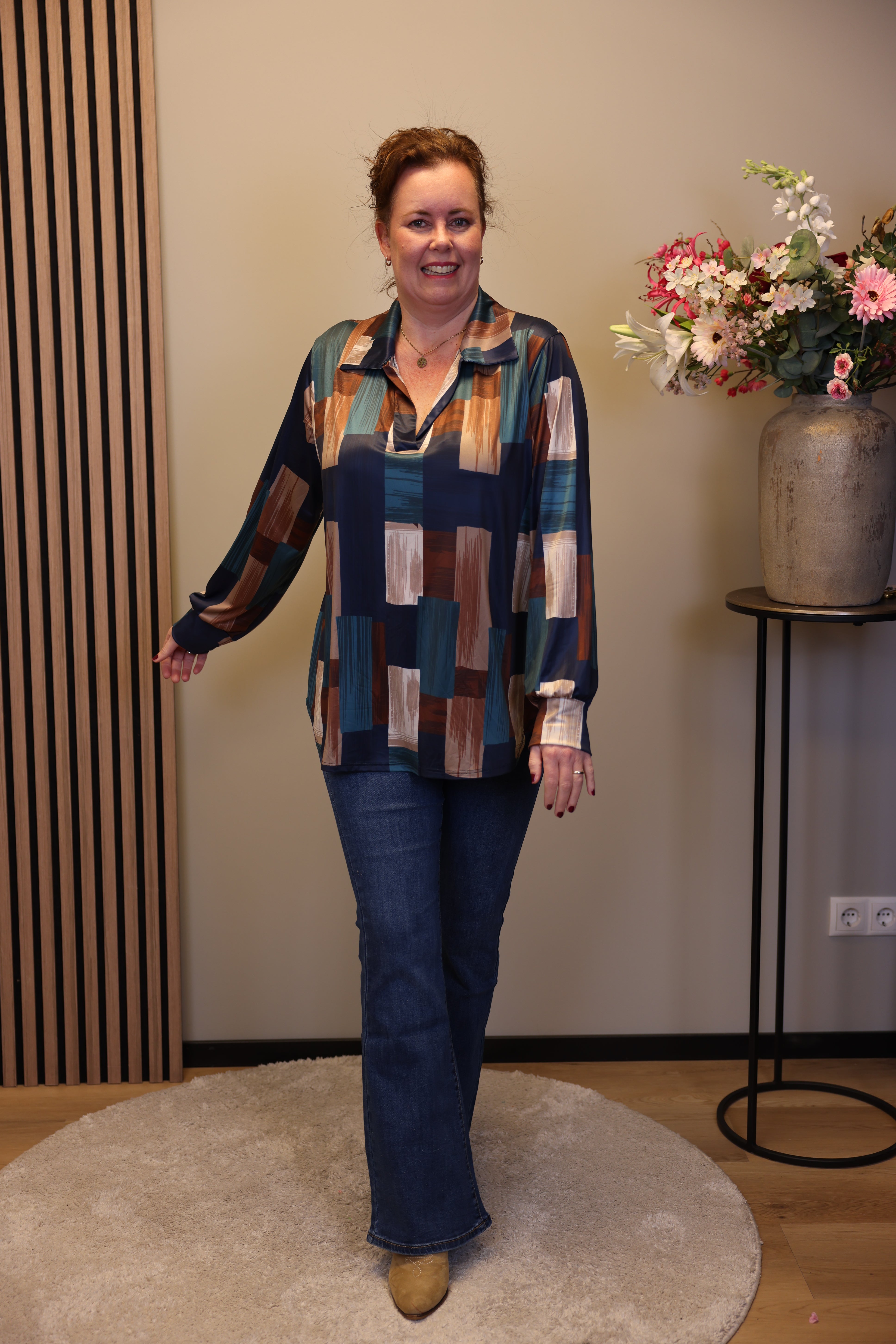 Verona | Bluse mit Kragen blau 48 bis 52