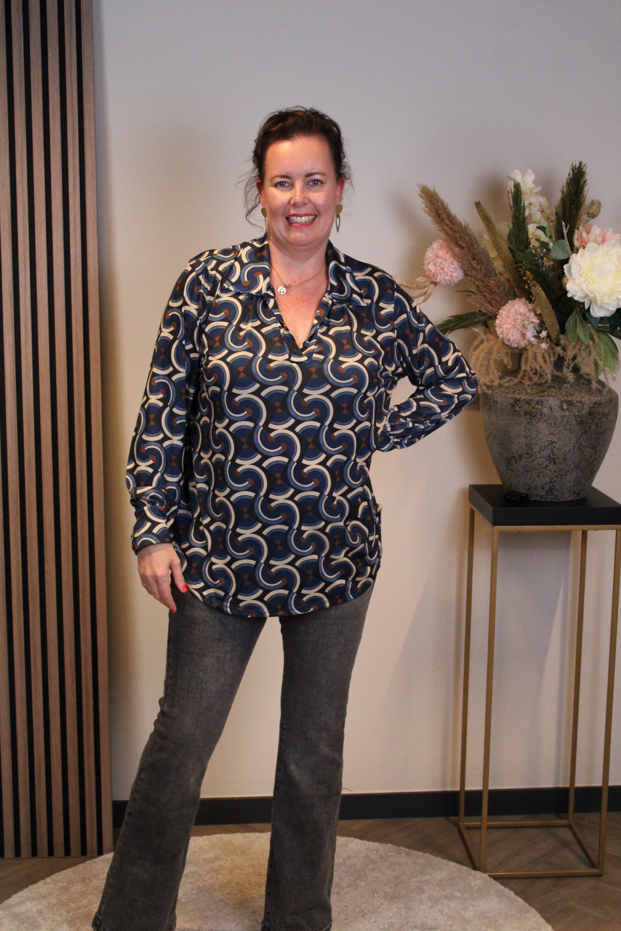 Ivette | Blaue Bluse mit Kragen 38 bis 48