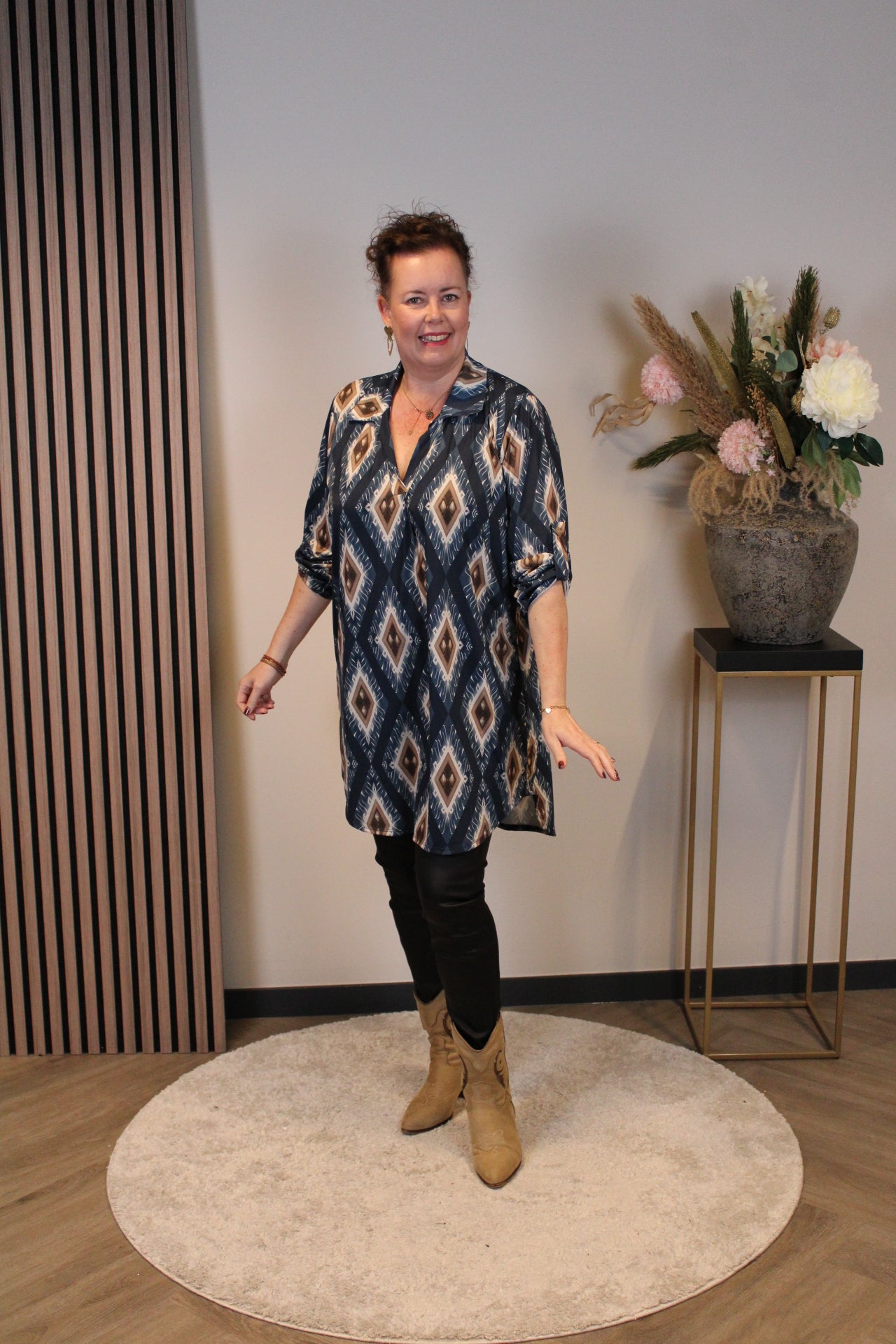 Lana | Blaue Bluse mit Kragen 38 bis 48