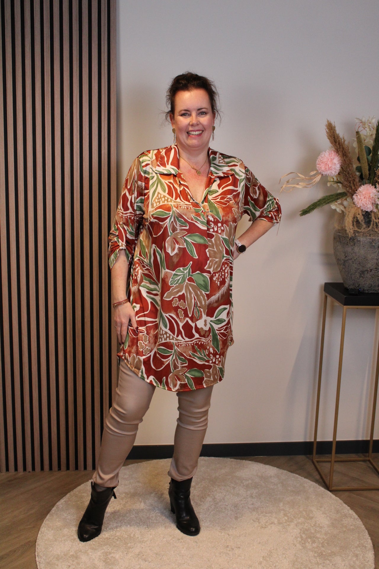 Dieuwke | Tuniek roest met kraagje 48 t/m 52