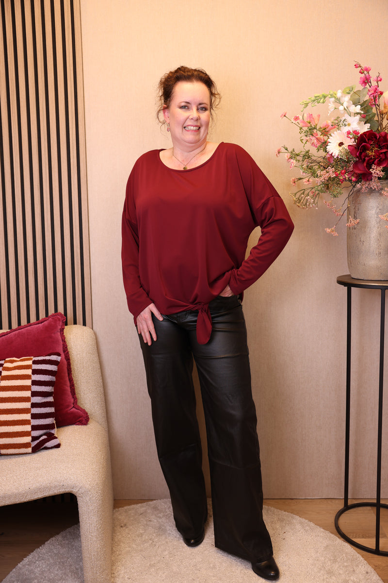 Kyra | Top bordeaux met knoop 40 - 48