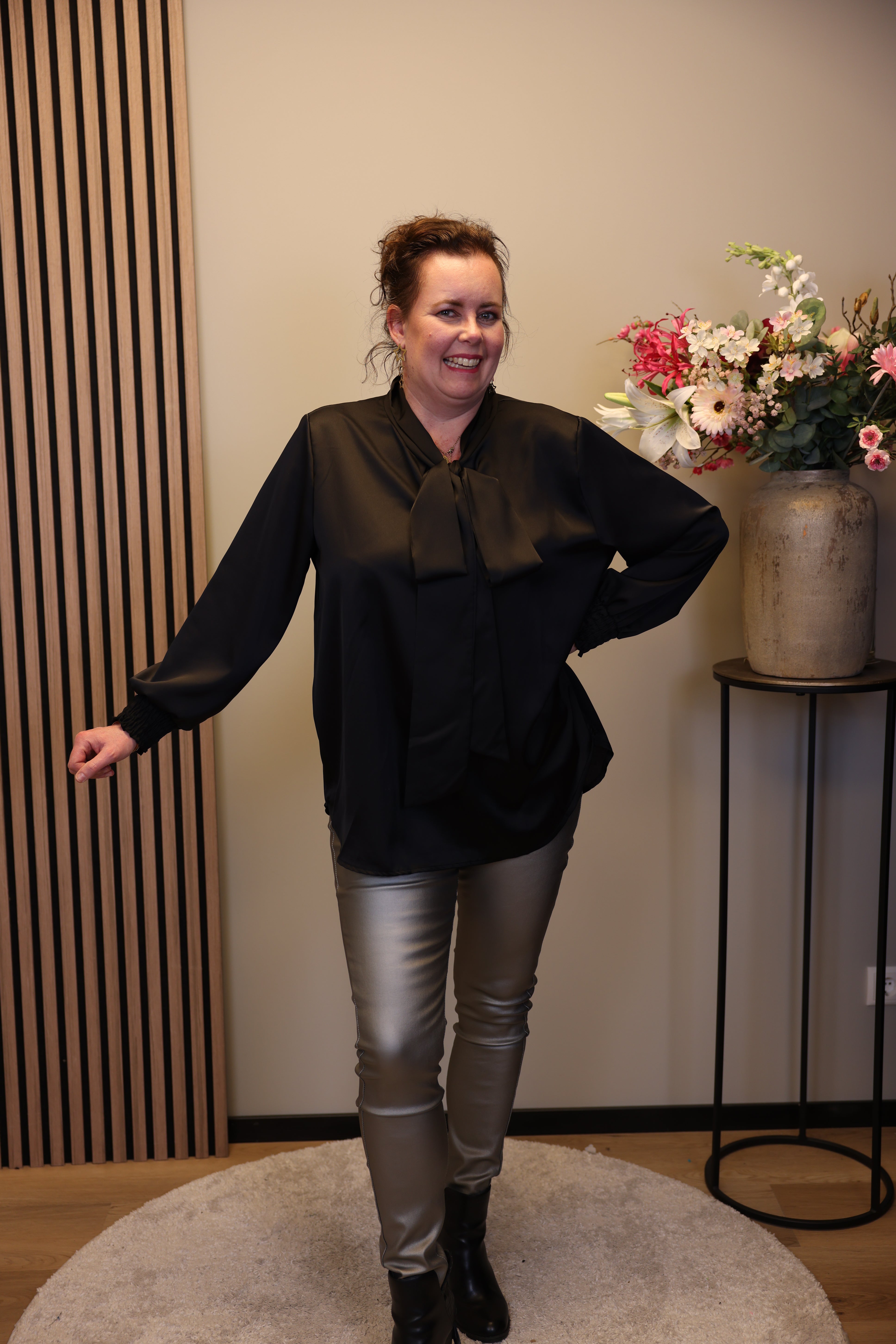 Dora | Bluse schwarz Langarm 52 bis 58