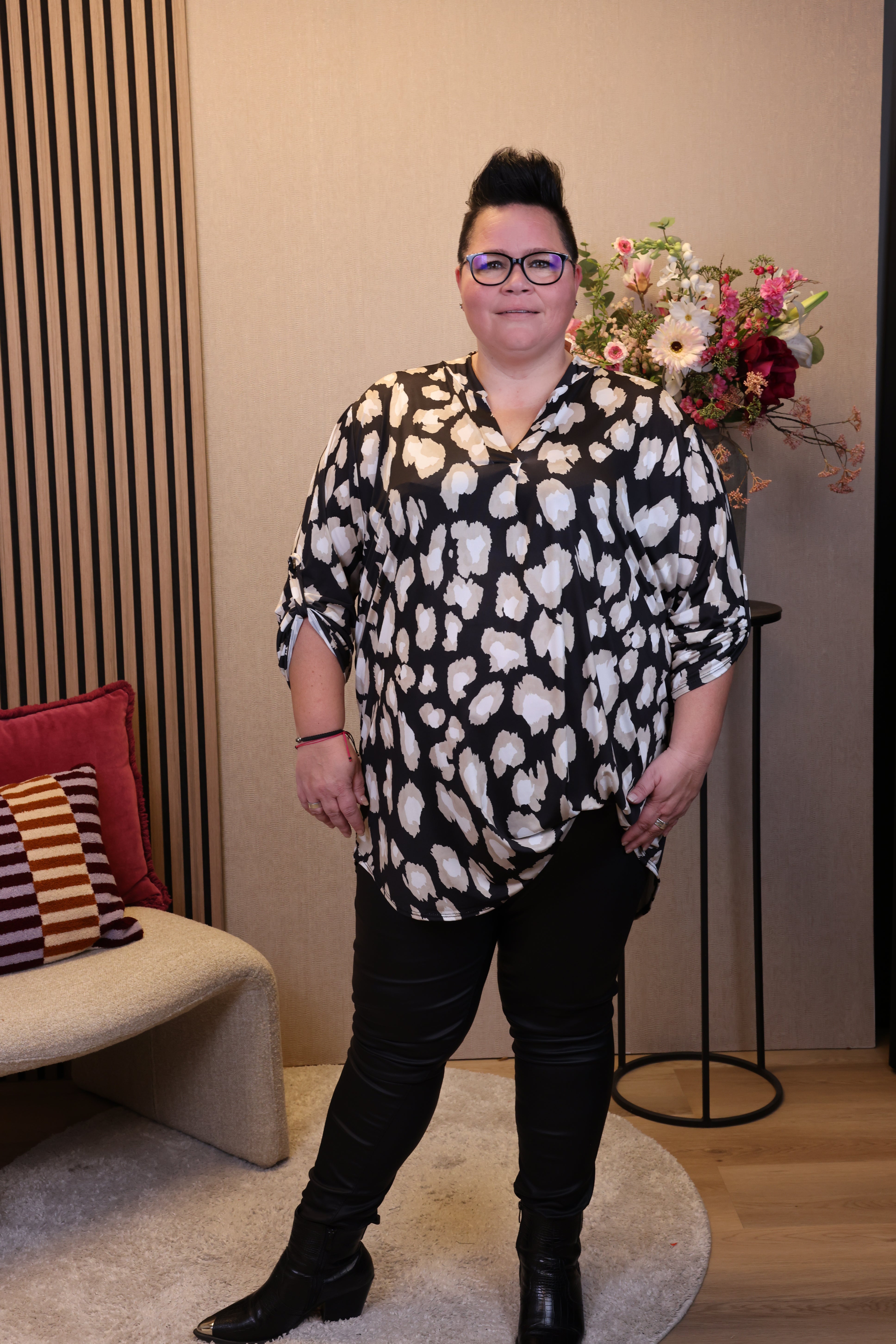 Dora | Bluse schwarz Langarm 52 bis 58