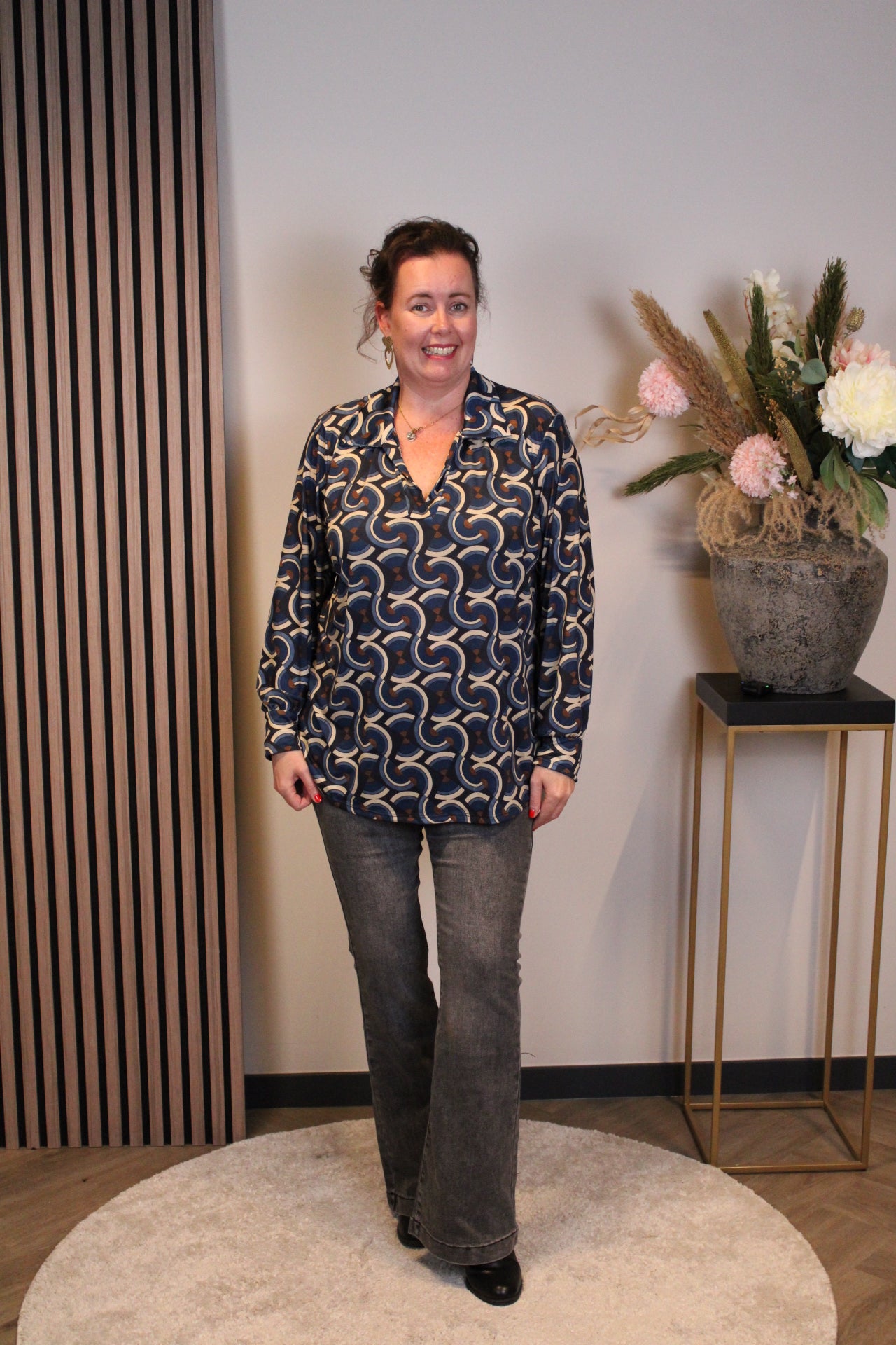 Ivette | Blaue Bluse mit Kragen 38 bis 48