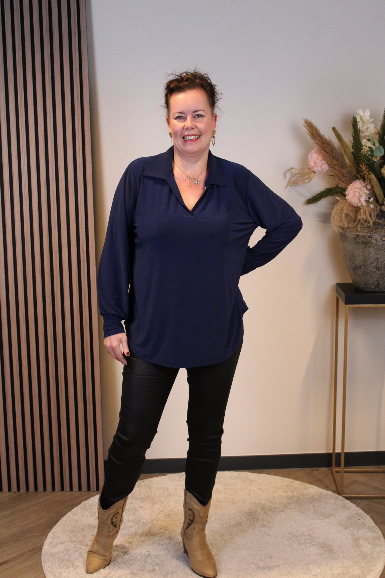 Sara | Bluse mit Kragen schwarz 48 bis 52