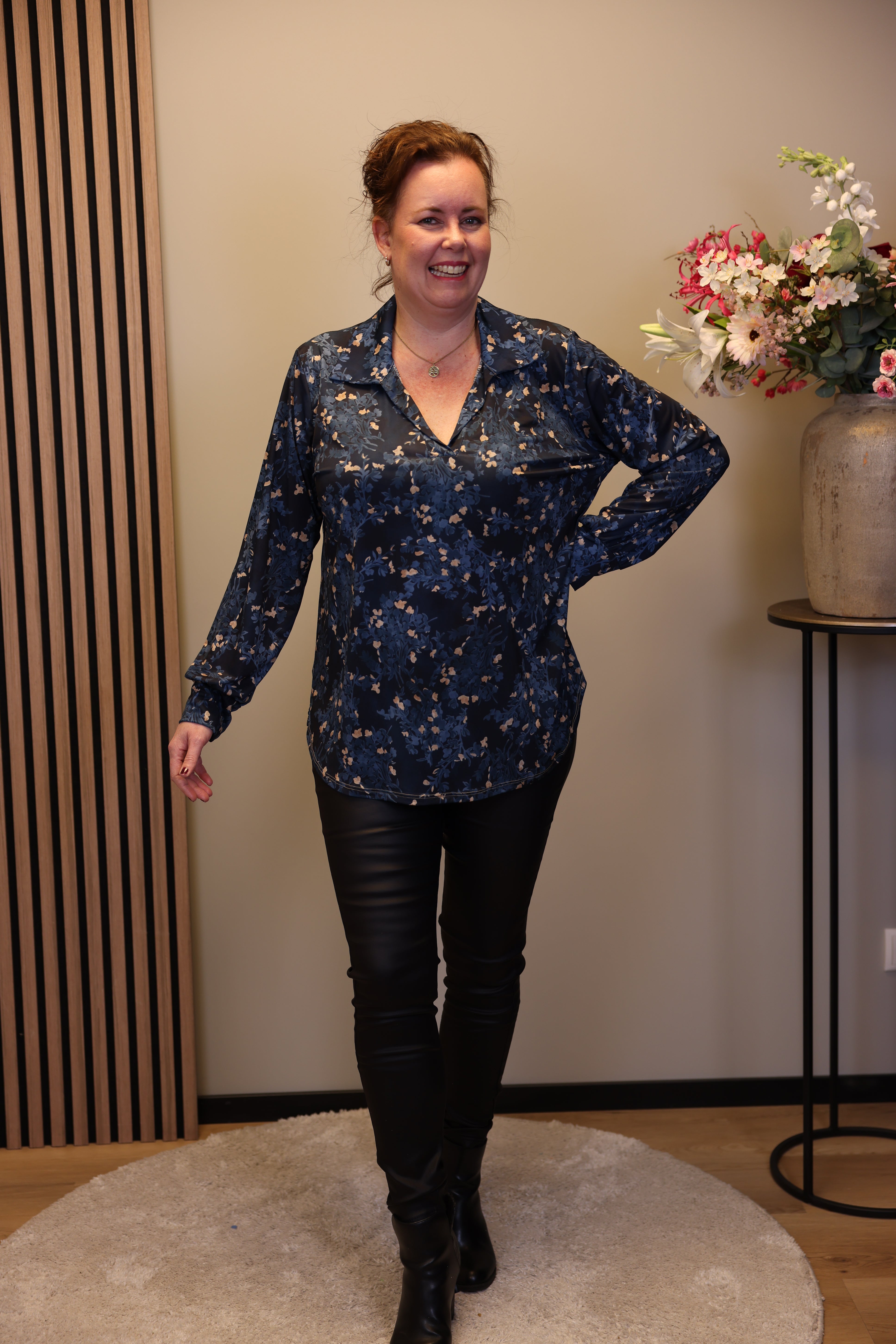 Dora | Bluse schwarz Langarm 52 bis 58