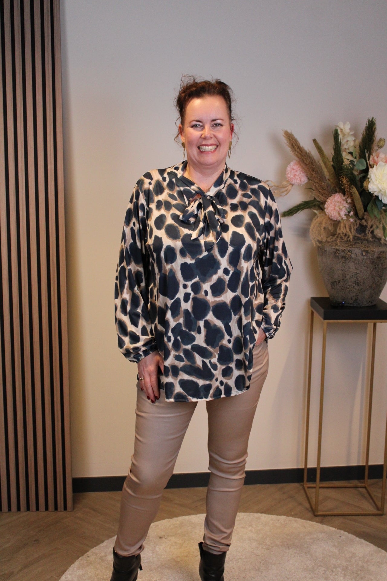 Hilda | Bluse grün Langarm 48 bis 52