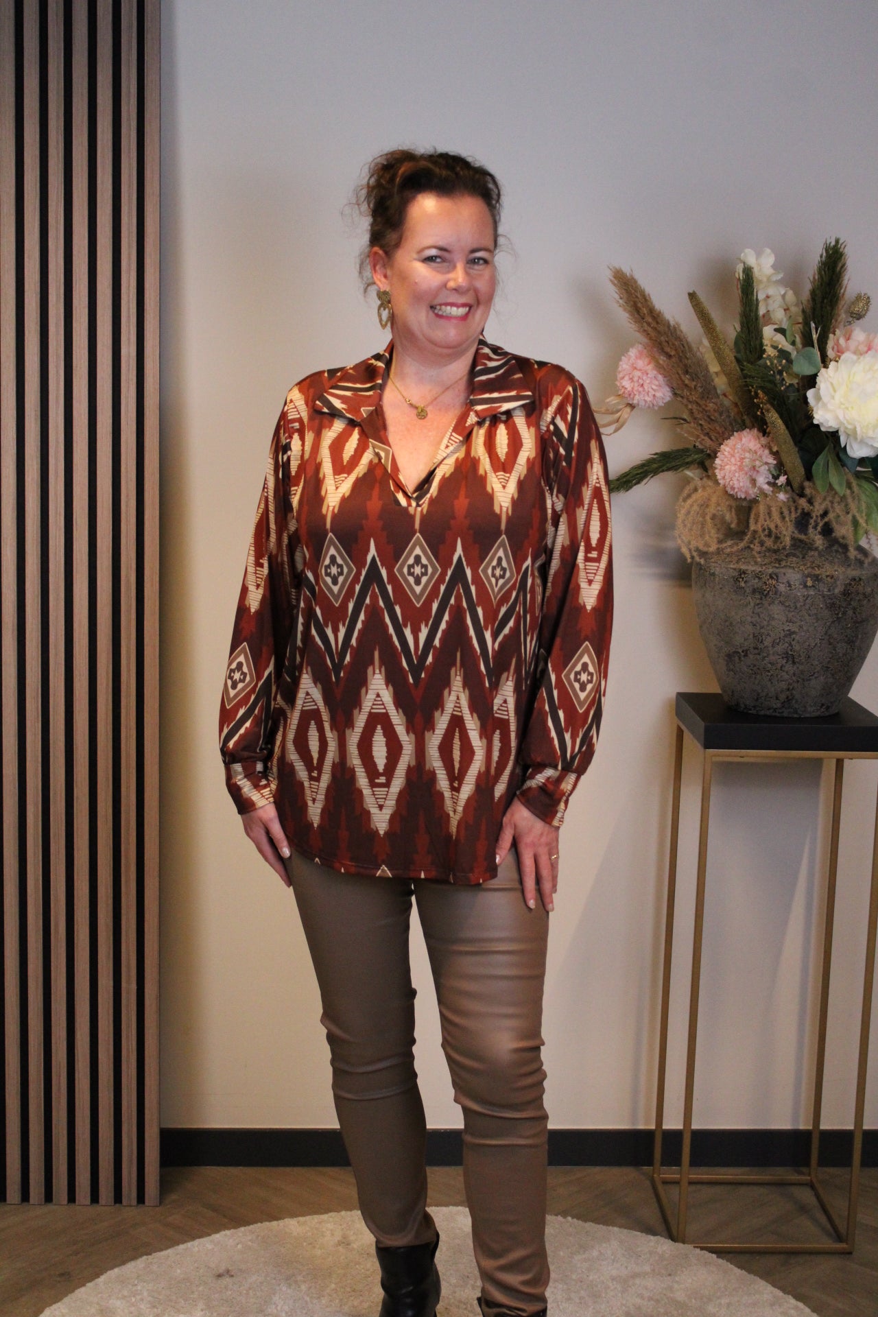 Lana | Blaue Bluse mit Kragen 38 bis 48