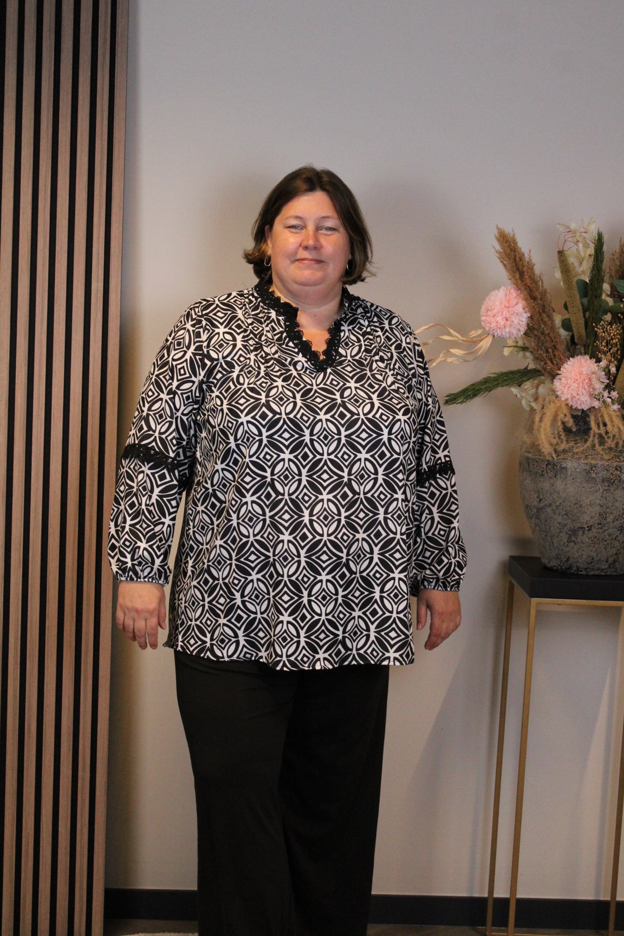 Dora | Bluse schwarz Langarm 52 bis 58