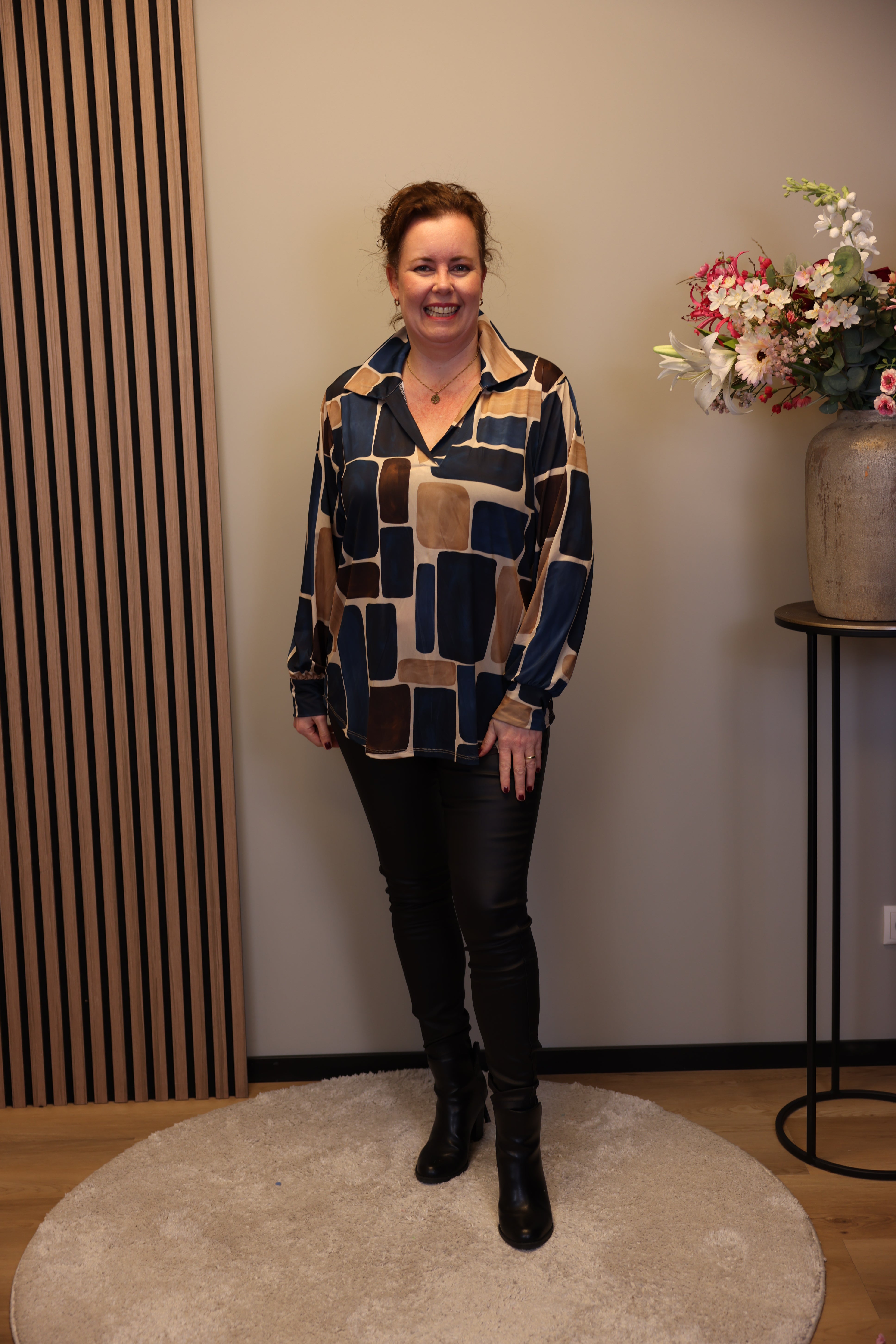Dora | Bluse schwarz Langarm 52 bis 58