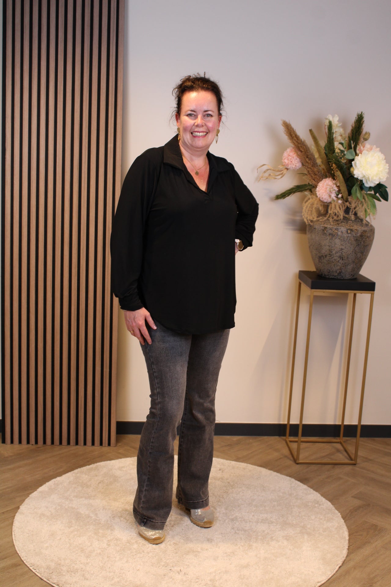 Sara | Bluse mit Kragen schwarz 48 bis 52