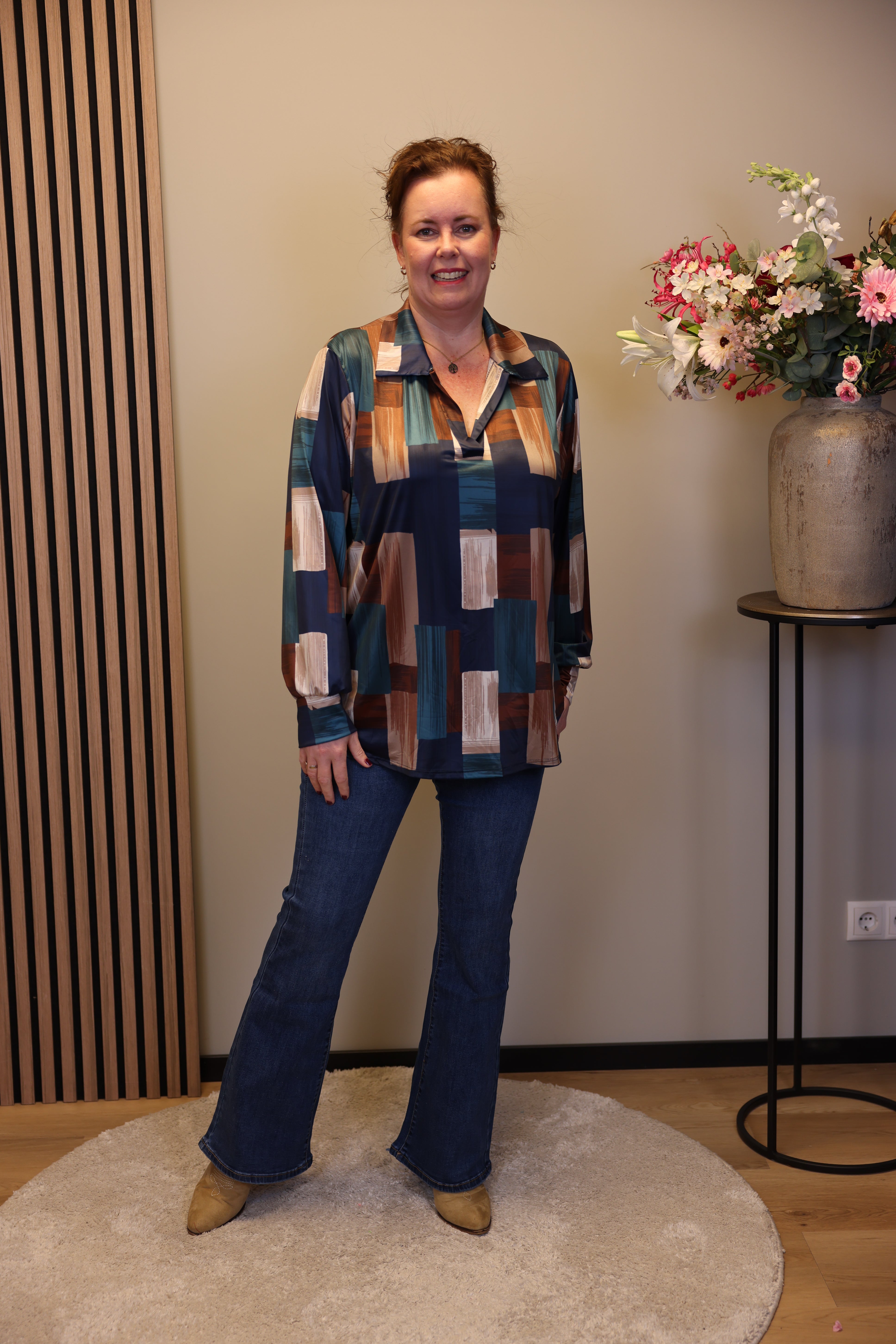 Verona | Bluse mit Kragen blau 48 bis 52