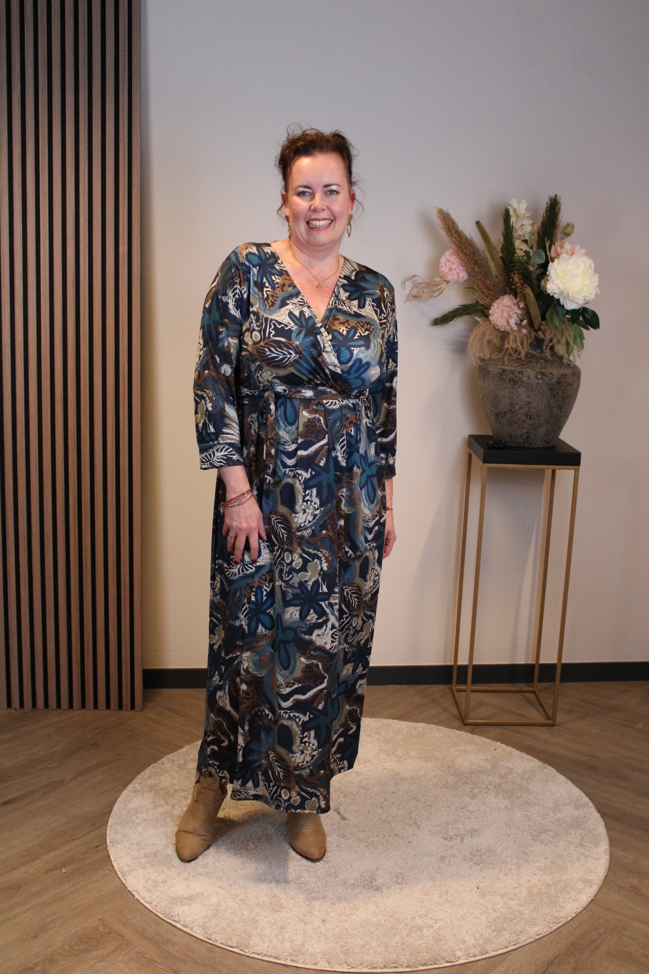 Marise | Braunes Kleid mit langen Ärmeln, Größe 38 bis 44
