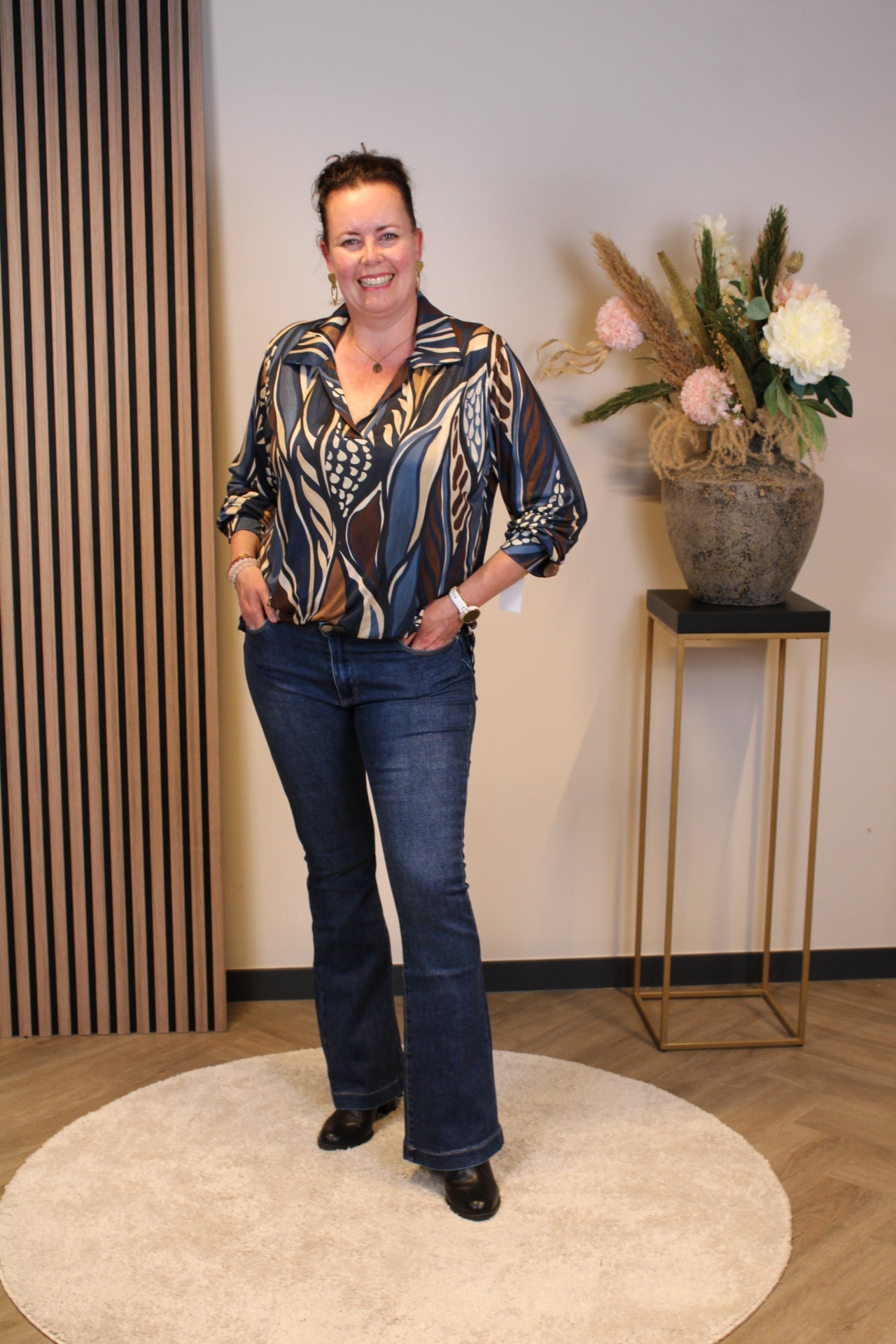 Mona | Blaue Bluse mit Kragen 38 bis 48