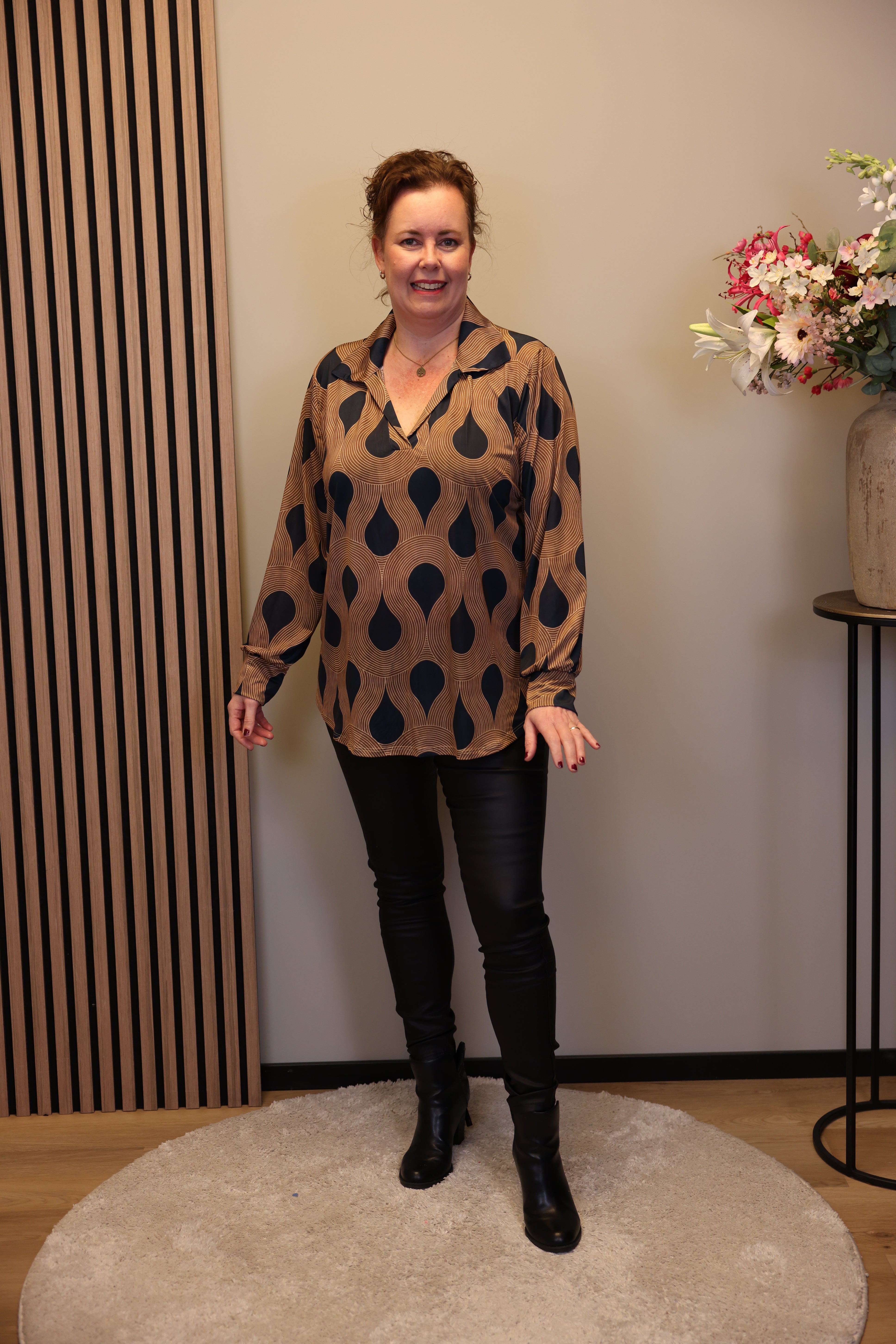 Verona | Bluse mit Kragen blau 48 bis 52