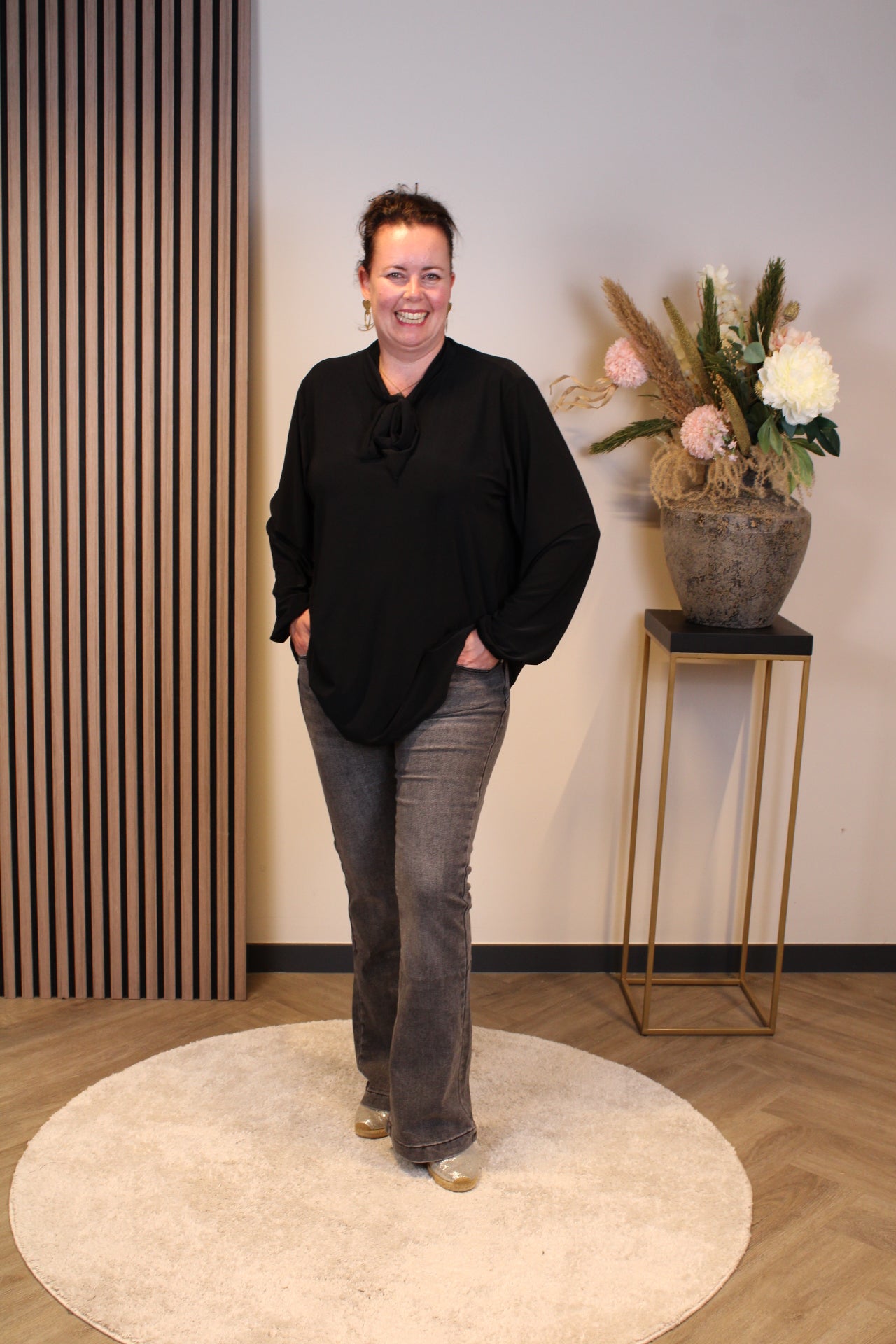 Renske | Blouse zwart lange mouw 52 t/m 58